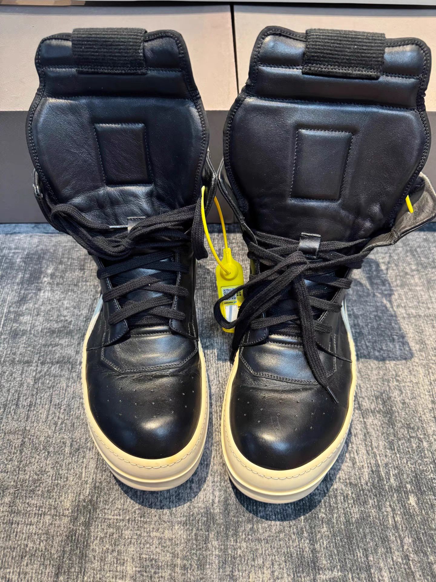 Rick Owens Rick Owens Mainline Triangle Sneakers Size US 10.5 / EU 43-44 - 6 Thumbnail