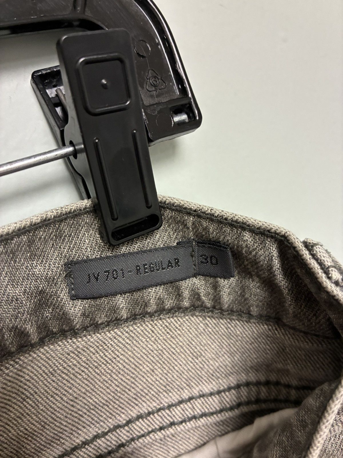 John Varvatos JV701 jean size 30 Size US 30 / EU 46 - 4 Thumbnail