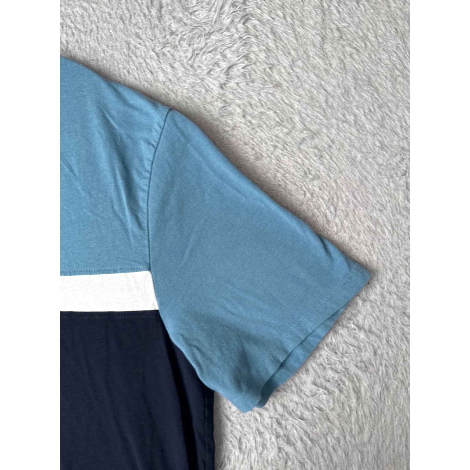 Tommy Hilfiger Tommy Hilfiger Shirt Adult XL Blue Cotton Jersey Short Sleeve Crew Neck Logo Embroidered Mens T-Shirt Sports American Classic Designer Size US XL / EU 56 / 4 - 2 Thumbnail