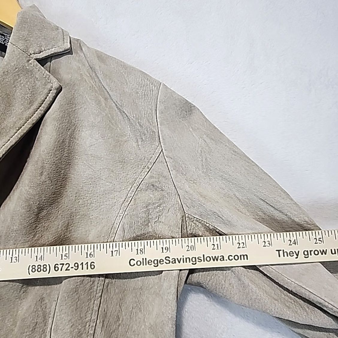 Vintage VINTAGE Relativity Women's Blazer? (Note: Cannot determine vintage from provided data; original indicates Non-Vintage) Size L / US 10 / IT 46 - 5 Thumbnail