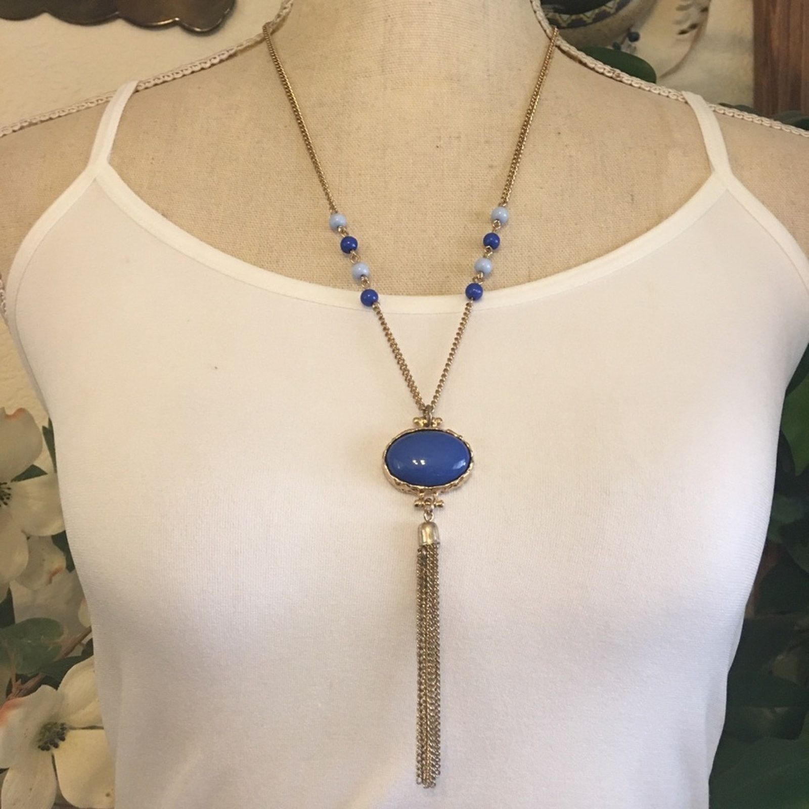Jewelry Blue glass cabochon medallion fringe necklace Size ONE SIZE - 1 Thumbnail