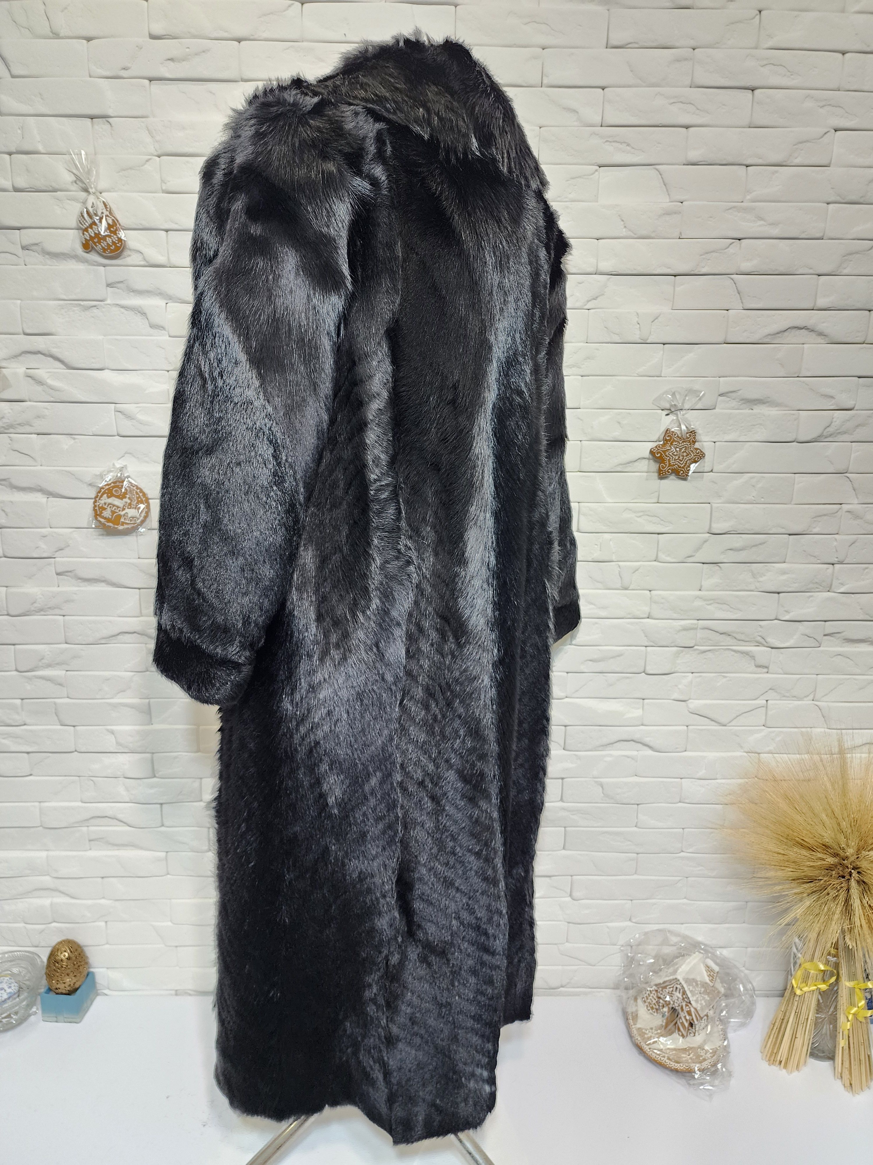 Furla Black Genuine Fur Coat: Women's Winter Warm Coat Size XL / US 12-14 / IT 48-50 - 6 Thumbnail