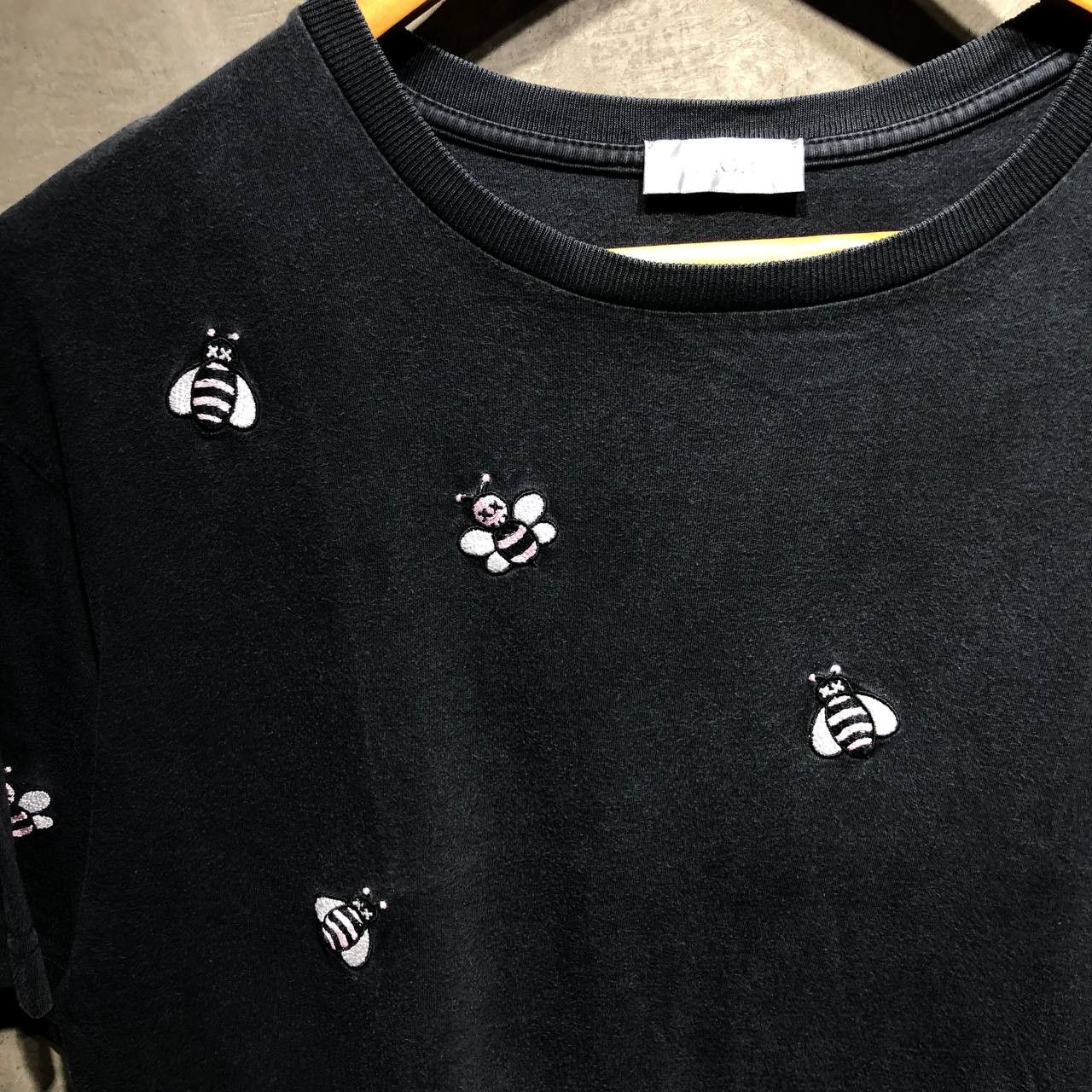 Dior × Kaws Dior X Kaws Embroidered bee tee Size US M / EU 48-50 / 2 - 2 Thumbnail