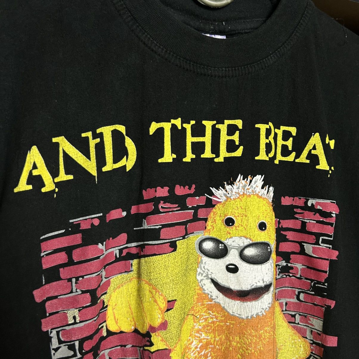 Band Tees Vintage Whispers And The Beat Goes On 90’s band tee Size US XL / EU 56 / 4 - 3 Thumbnail