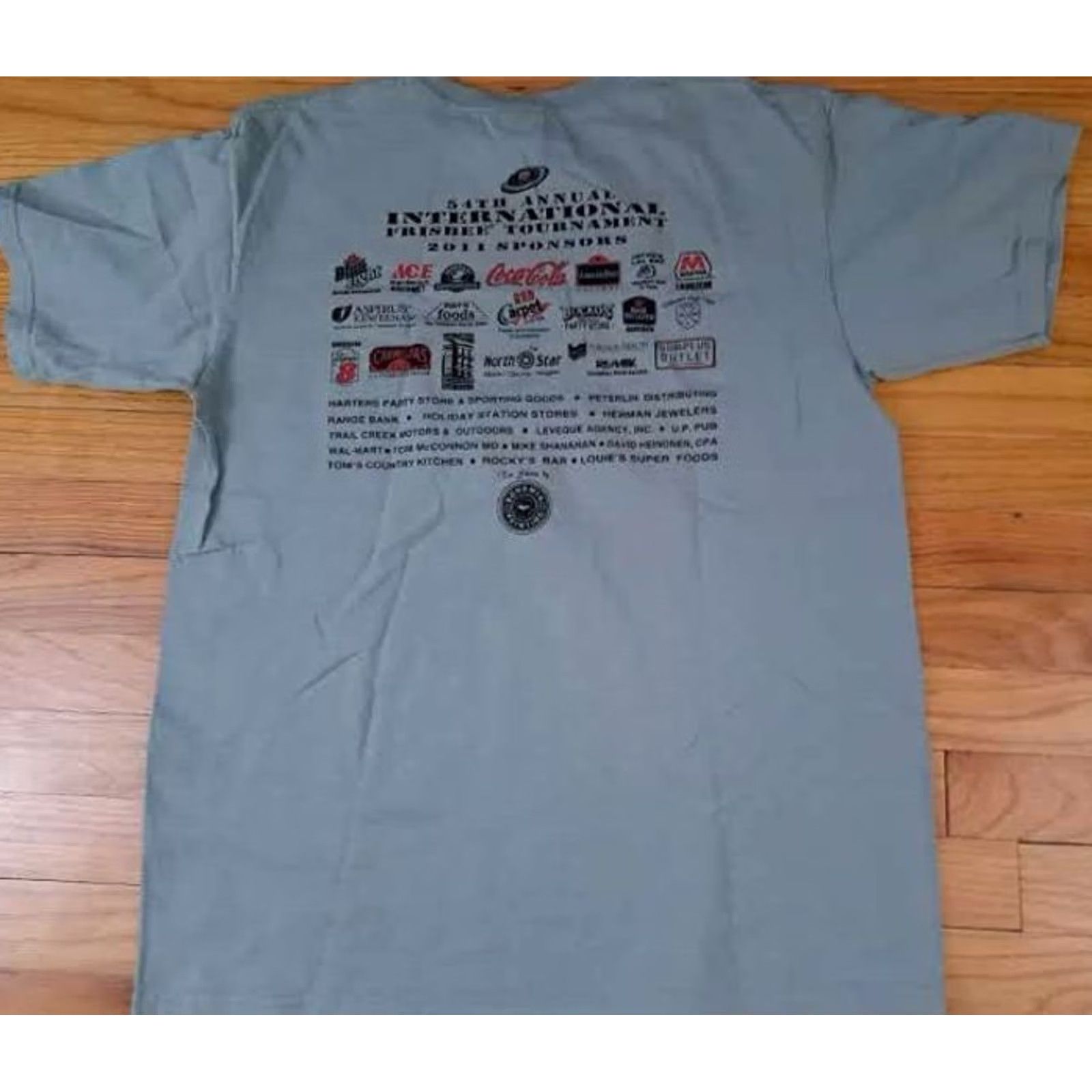 Anvil VINTAGE Coca-Cola International Frisbee Tournament 2011 Calumet Mi LG T-Shirt Unisex Adults L Short Sleeve tan Size US L / EU 52-54 / 3 - 4 Thumbnail