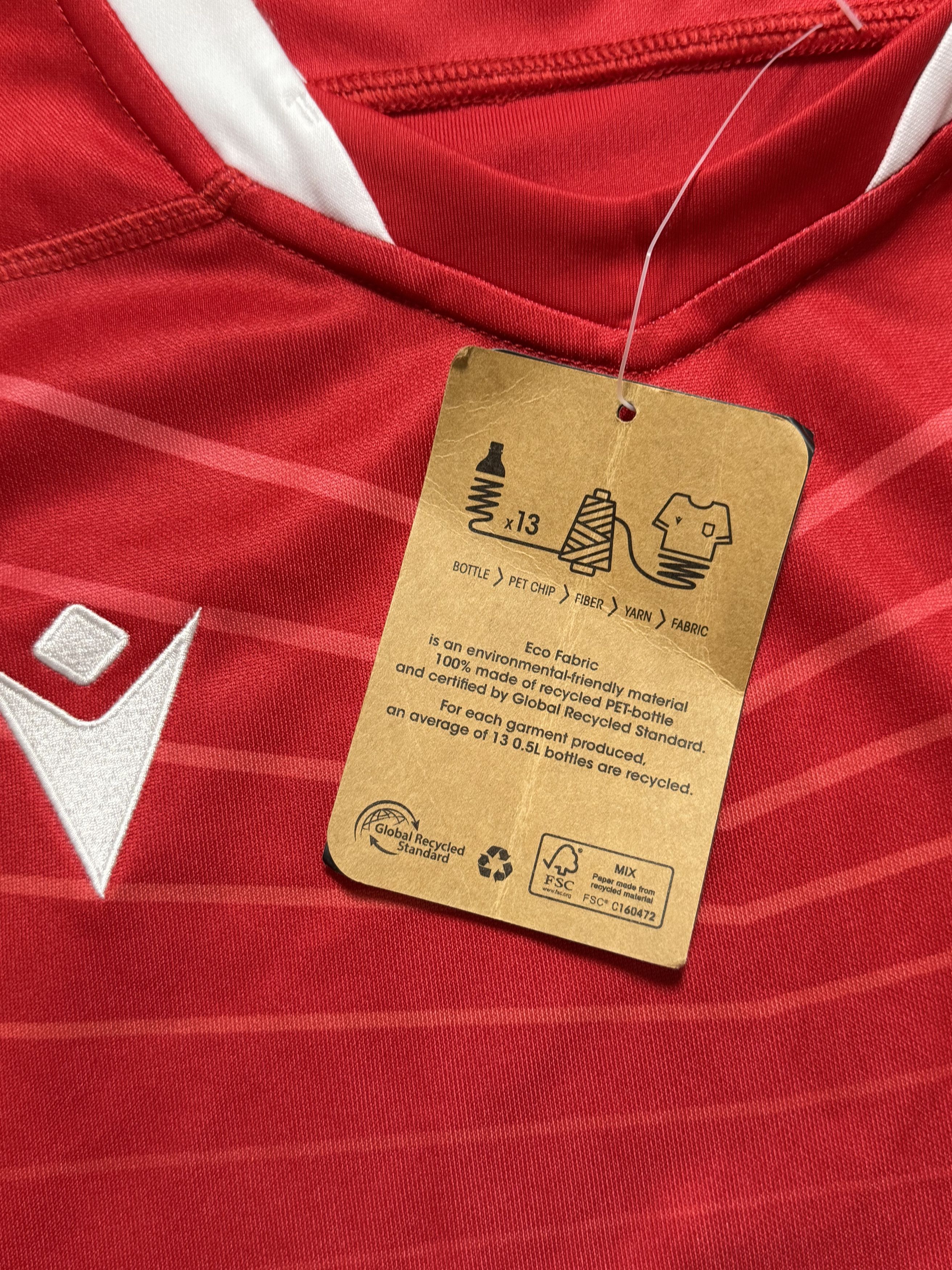 Macron Wales Rugby Union Home Shirt 2021/22 Macron Cazoo Red L NWT Size US L / EU 52-54 / 3 - 6 Thumbnail