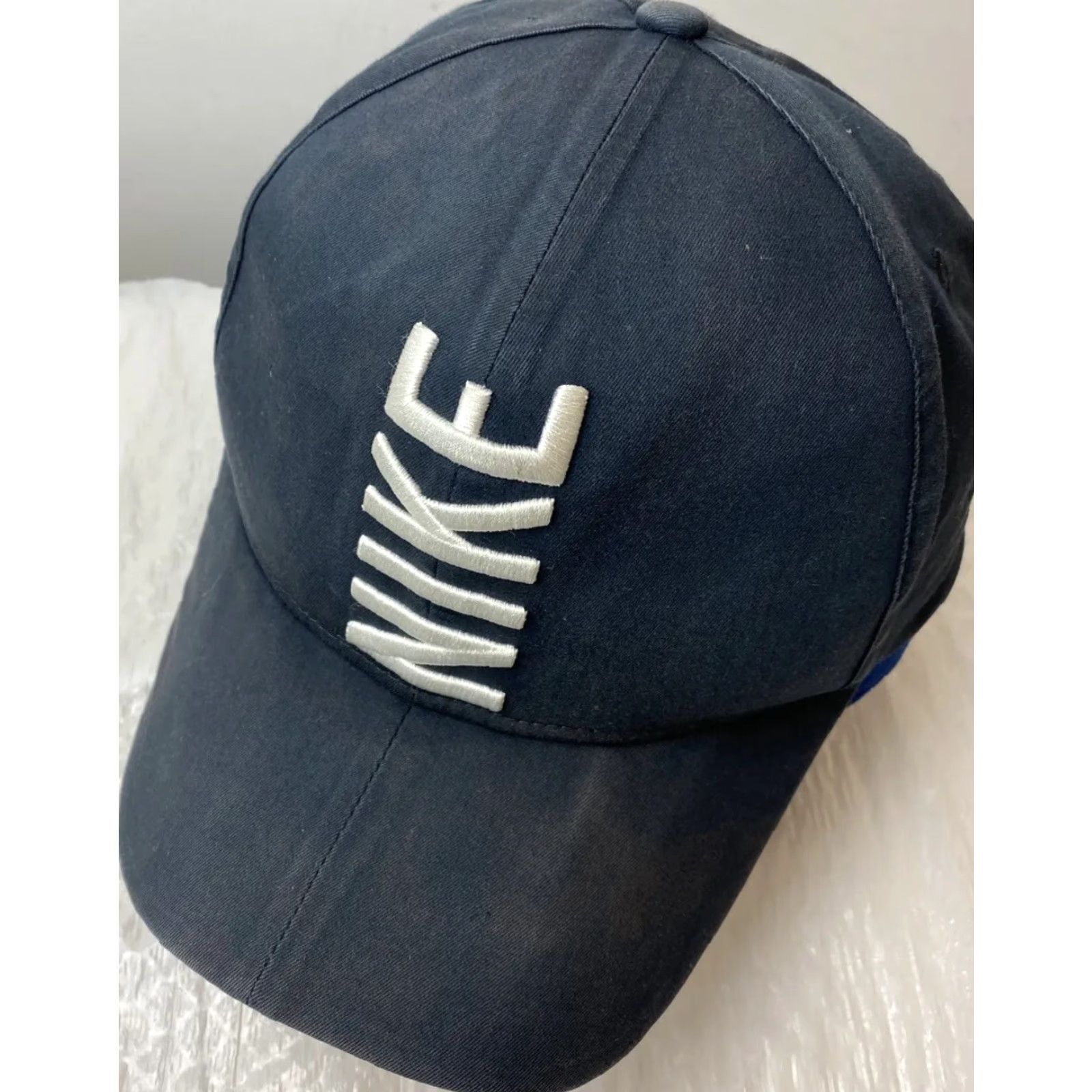 Nike Nike Men's Hat Adjustable Athletic Training Swoosh Logo Ball Cap/H20 Size ONE SIZE - 6 Thumbnail