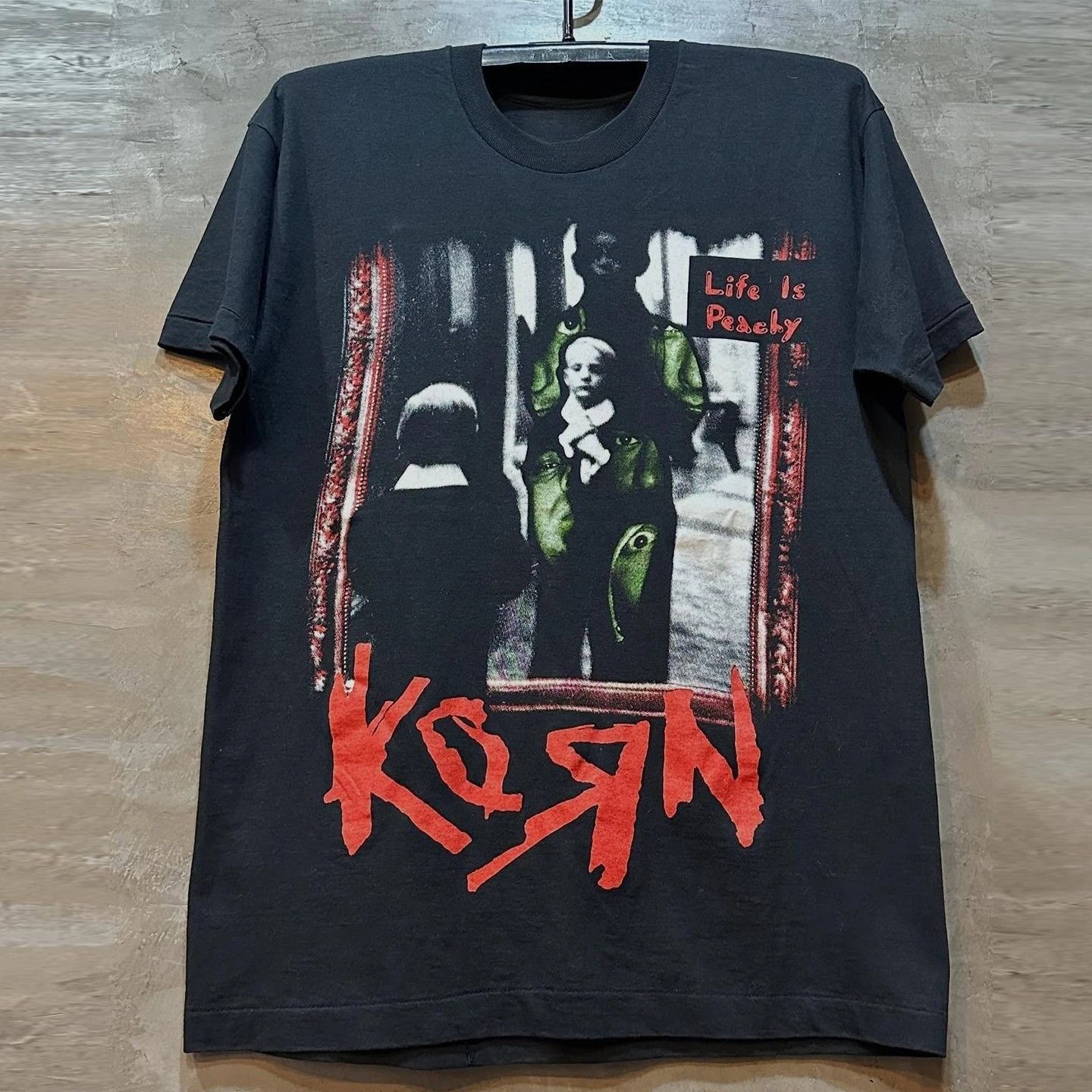 Vintage Vintage Album T-Shirt Size US XL / EU 56 / 4 - 1 Thumbnail
