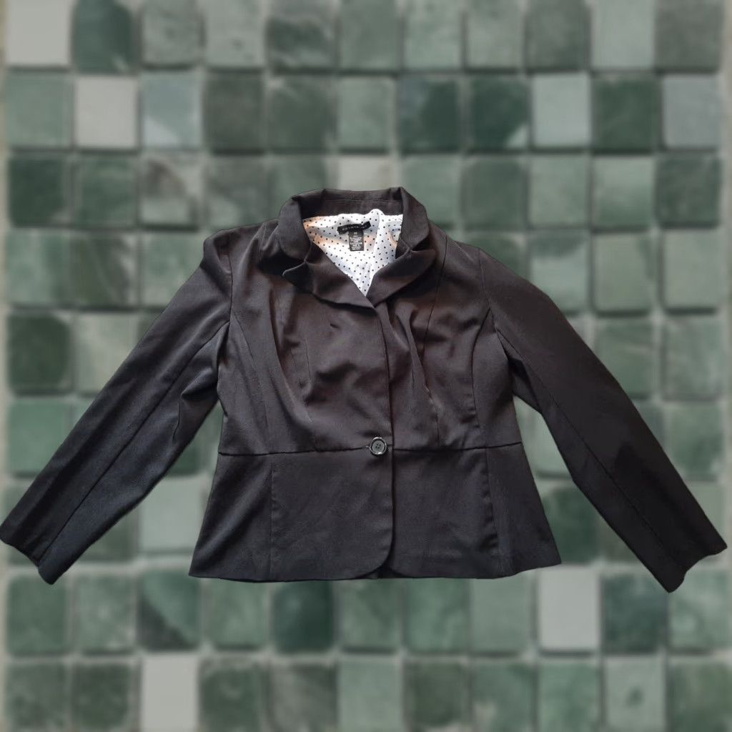 Vintage Courtenay Suit Jacket Womens Long Sleeve Black Size 10 3-Button Black Solid Business Blazer Women Size L / US 10 / IT 46 - 1 Thumbnail
