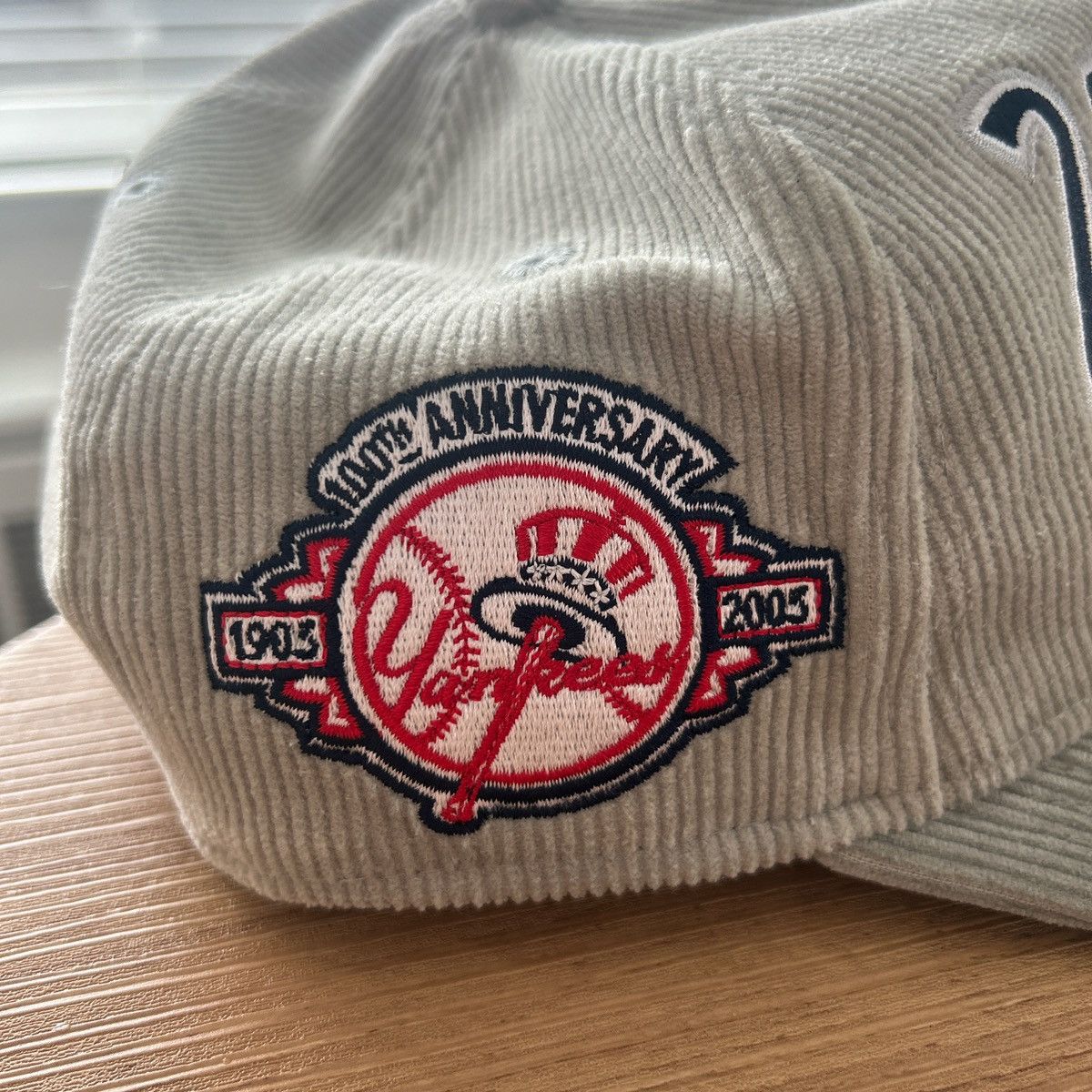 New Era Vintage style New York Yankees hat corduroy Size ONE SIZE - 3 Thumbnail