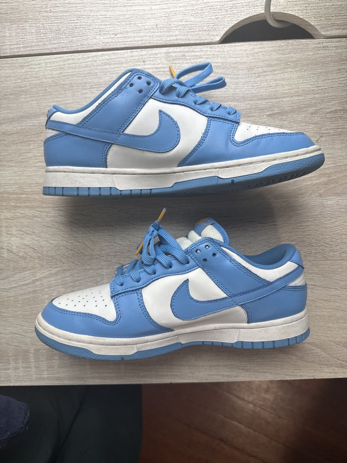 Nike Coast Nike Dunk Low (Womens) Size US 8 / EU 41 - 2 Thumbnail
