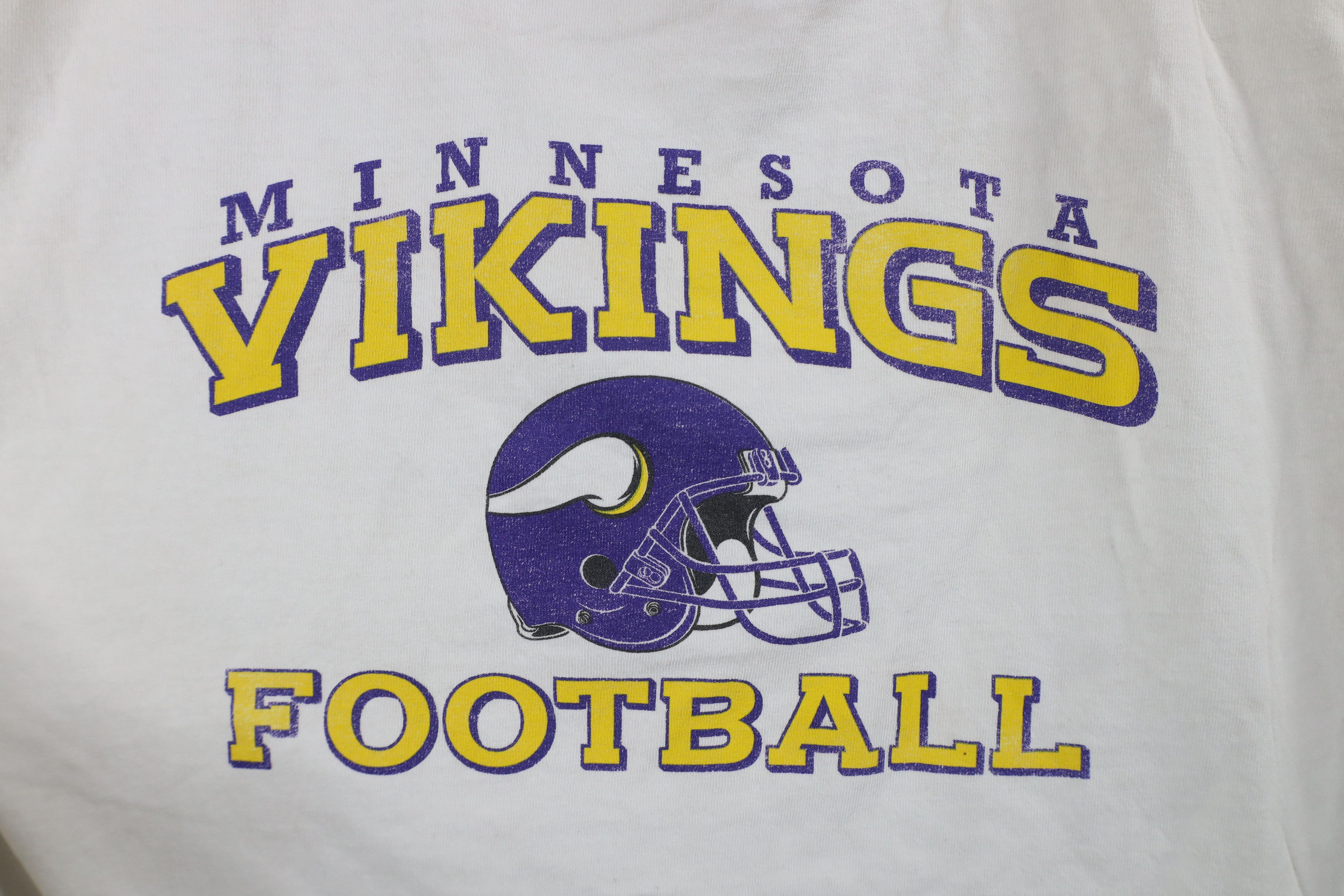 Reebok × Vintage Vintage Reebok Spell Out Minnesota Vikings Football T-Shirt Size US XL / EU 56 / 4 - 4 Thumbnail