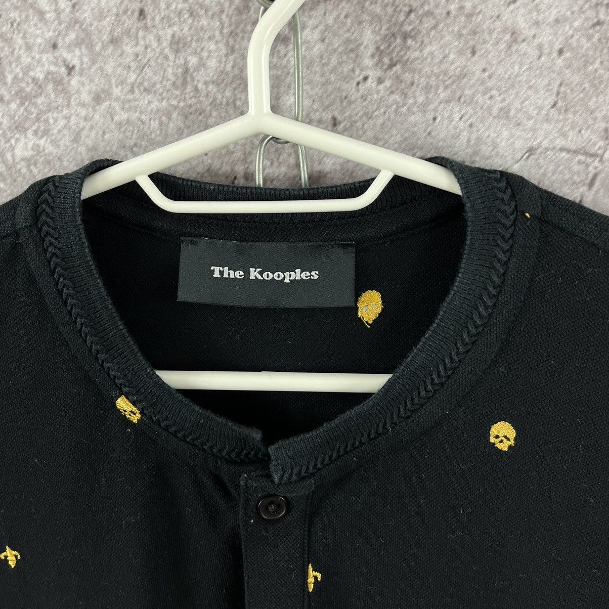 Designer × The Kooples The Kooples T-Shirt 2Button Round Neck Style Black Size L Size US L / EU 52-54 / 3 - 3 Thumbnail