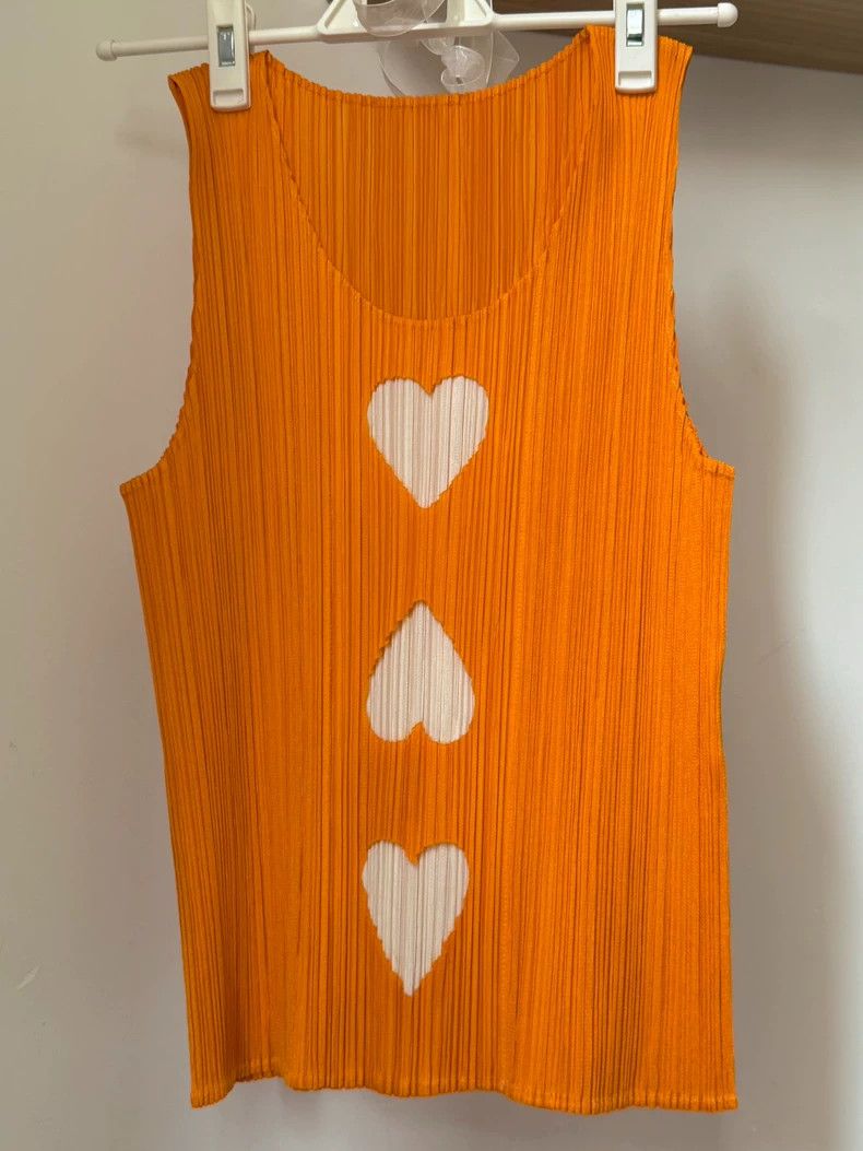 Issey Miyake Issey Miyake Pleated Heart Cutout Tank Top - dmc Size US M / EU 48-50 / 2 - 1 Thumbnail
