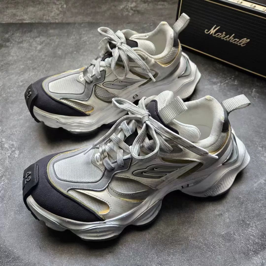 Balenciaga Balenciaga Cargo Sneakers Size 42 Size US 9 / EU 42 - 1 Thumbnail