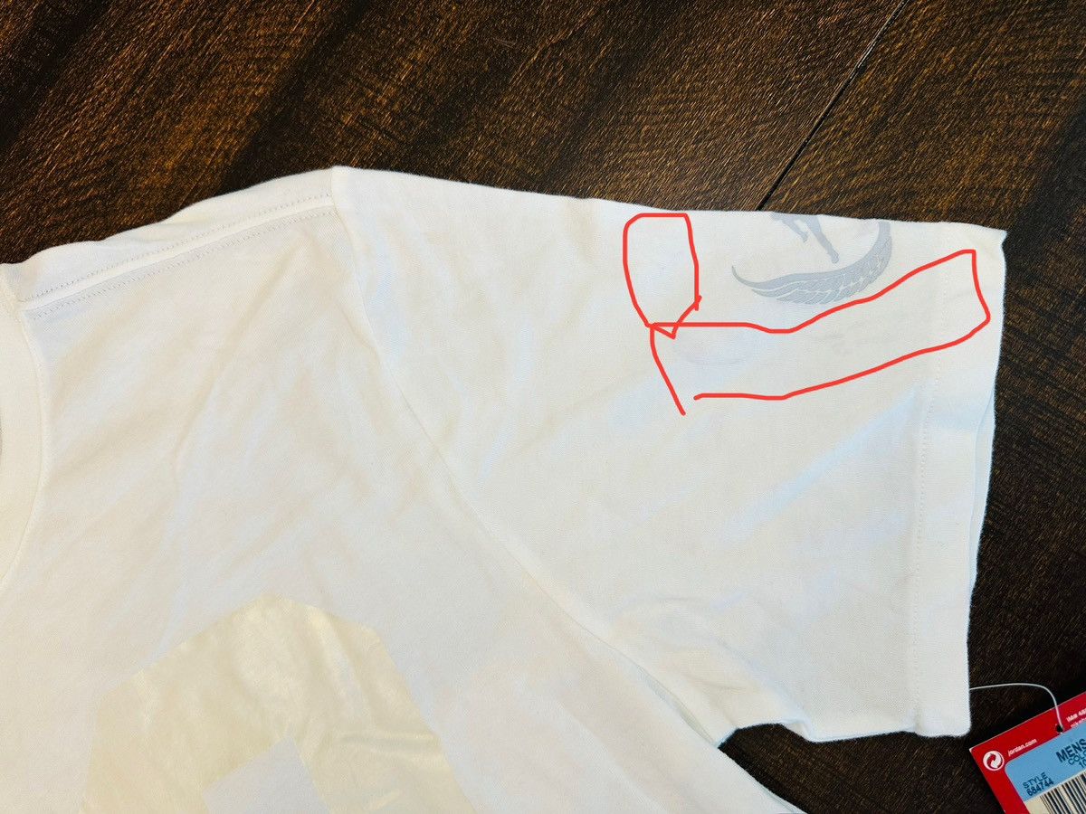 Nike NWT-Stains- Nike Air Jordan #23 Men’s T-Shirt-Size Medium Size US M / EU 48-50 / 2 - 4 Thumbnail