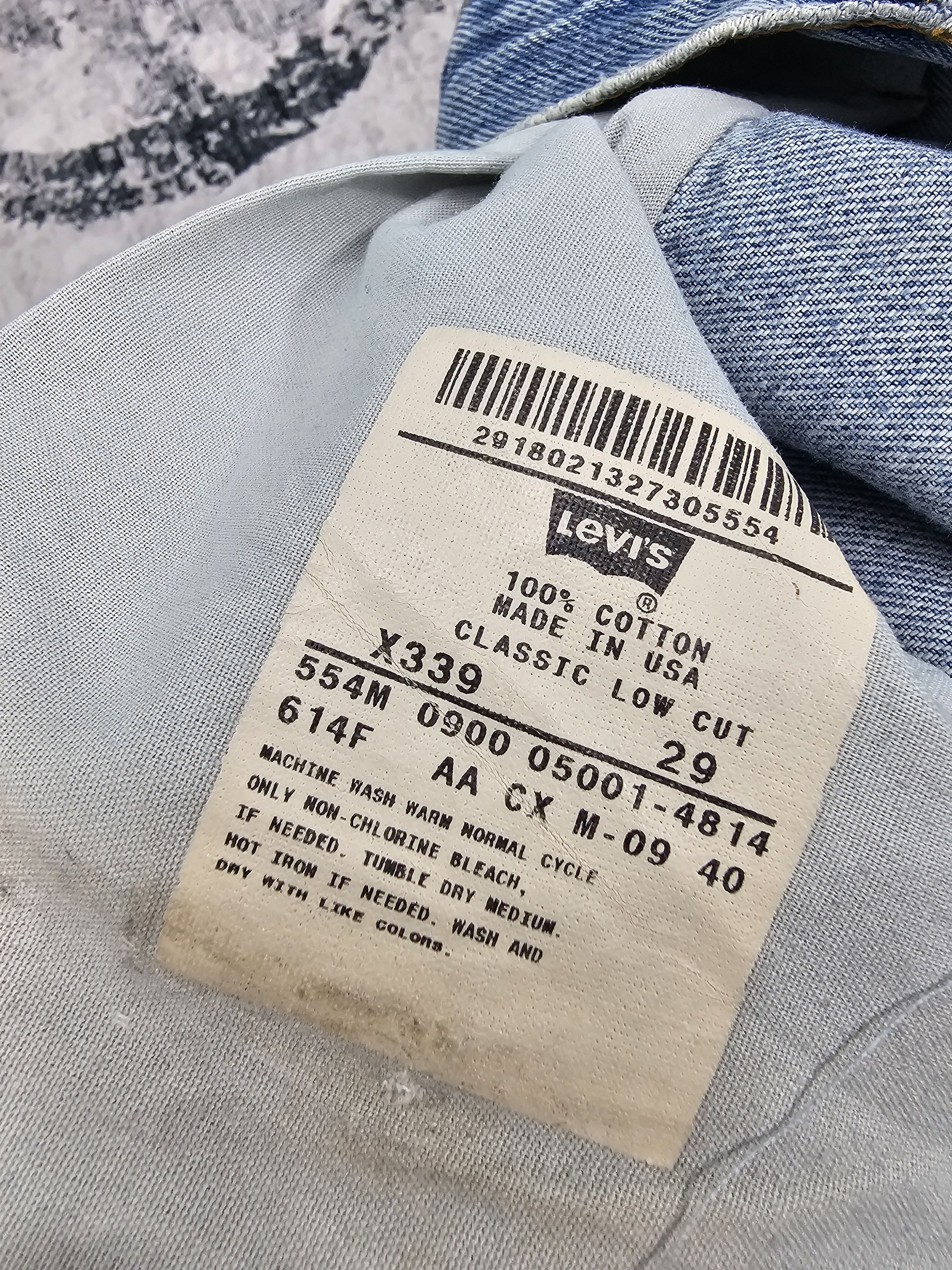 Levi's Vintage Clothing Vtg 90's LEVIS 501 Ripped Cropped Jeans Made In USA L0572 Size US 33 - 12 Thumbnail
