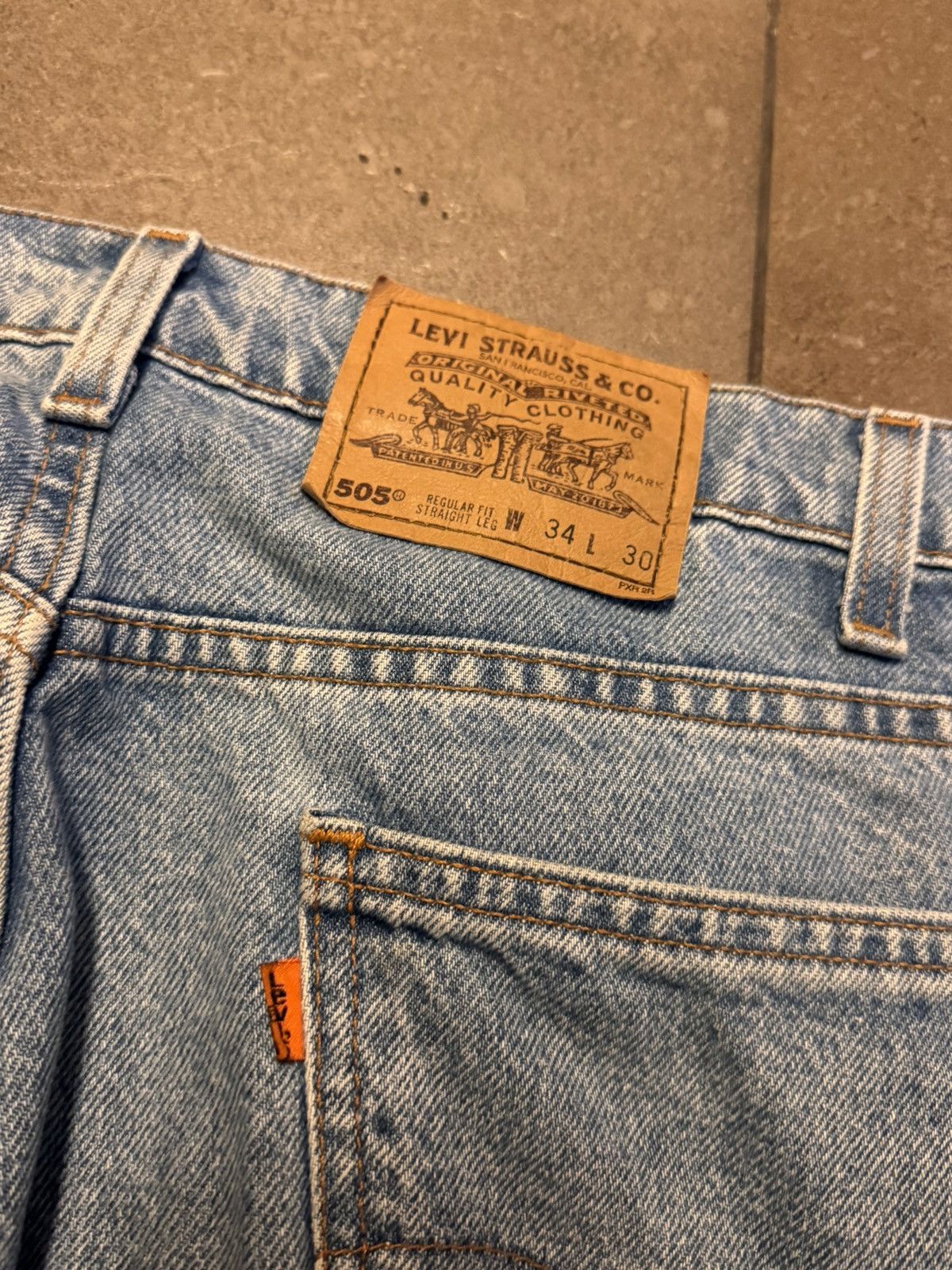 Levi's Vintage 90s Levi’s 505 Orange Tag Made in USA Denim Jeans Size US 34 / EU 50 - 3 Thumbnail