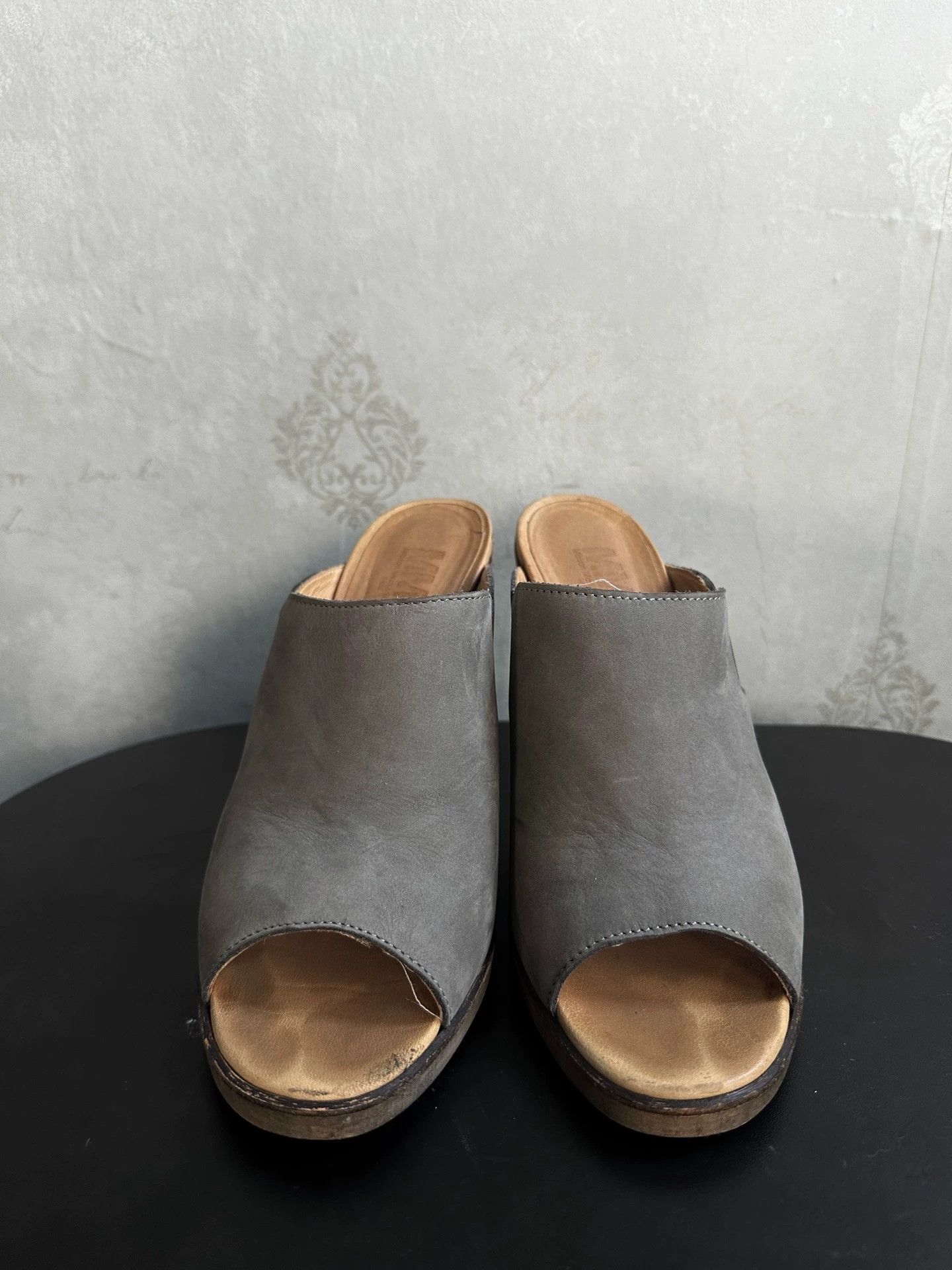 Maison Margiela Maison Margiela MM6 Open-Toe Suede High Heels Size US 7 / IT 37 - 1 Thumbnail