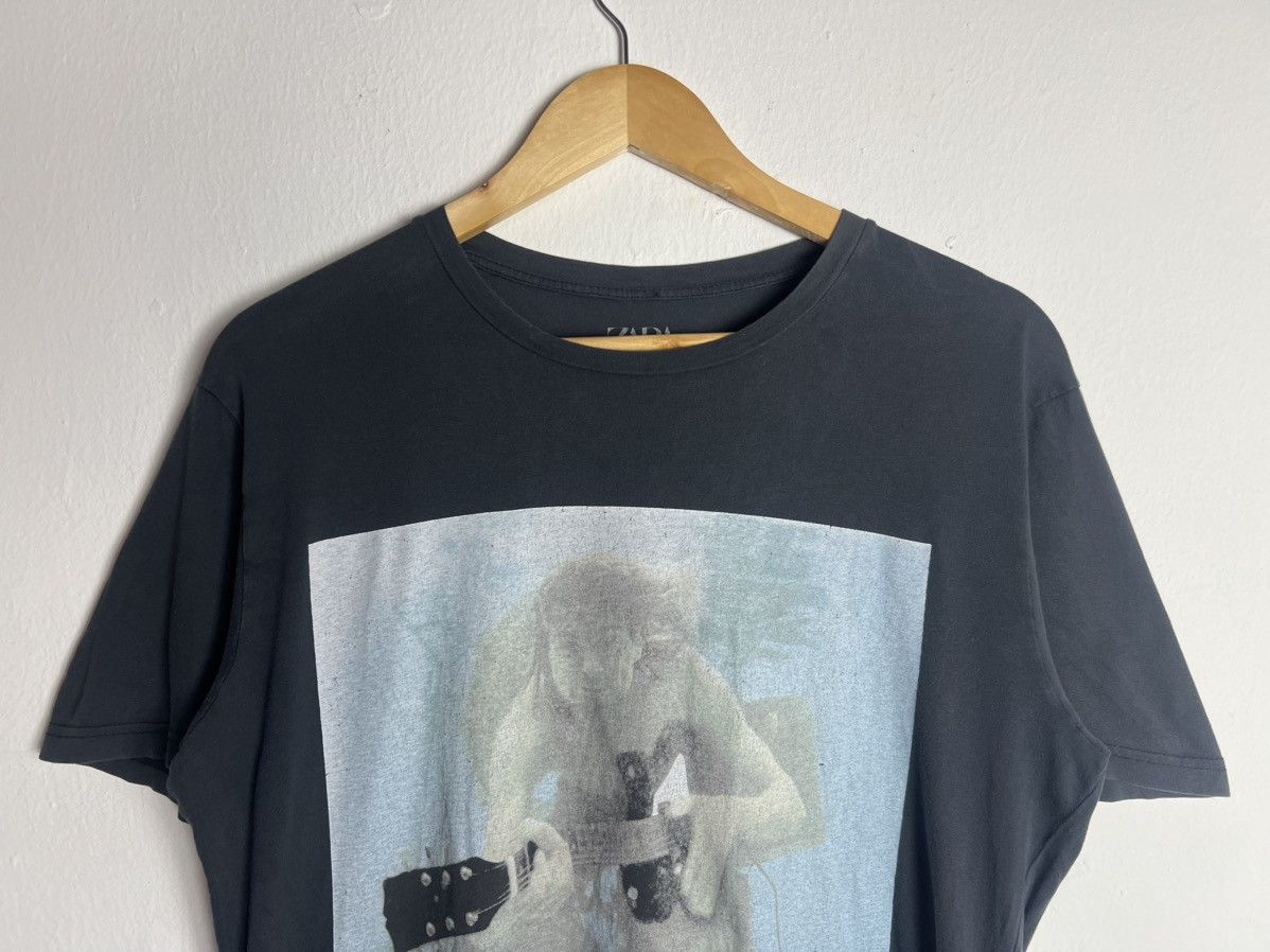 Band Tees ZARA x Kurt Cobain Graphic Tee Size US S / EU 44-46 / 1 - 3 Thumbnail