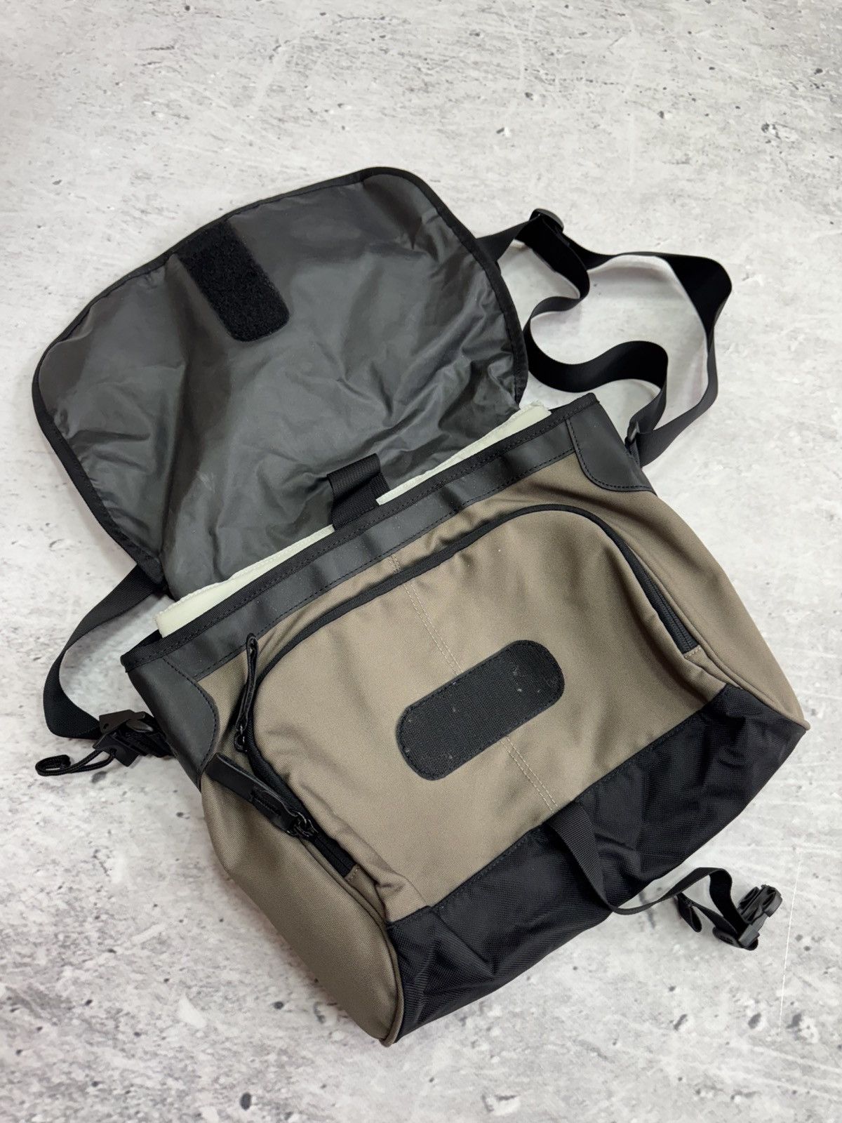 Nike × Vintage NIKE VINTAGE BASIC LOGO 00s 90s PINTEREST STYLE SLING BAG Size ONE SIZE - 6 Thumbnail