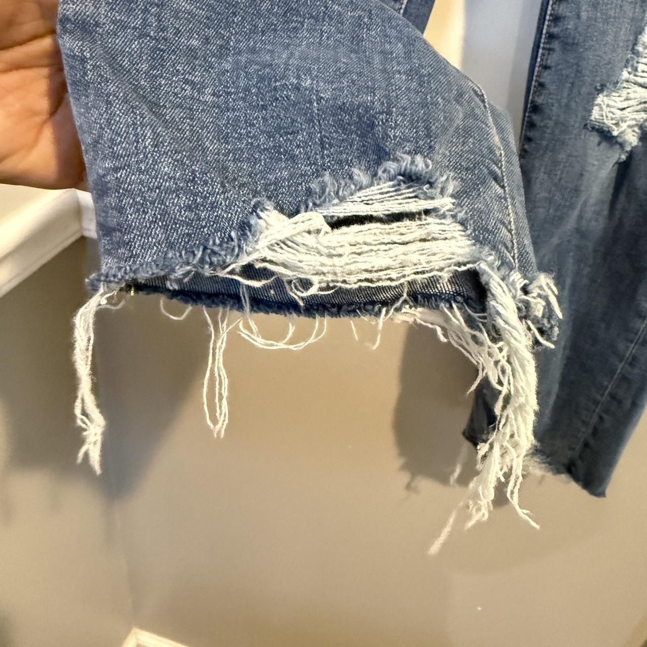 Levi's Levi’s Premium 724 High Rise Straight Ripped Jeans Size 27 Size 27" / US 4 / IT 40 - 3 Thumbnail