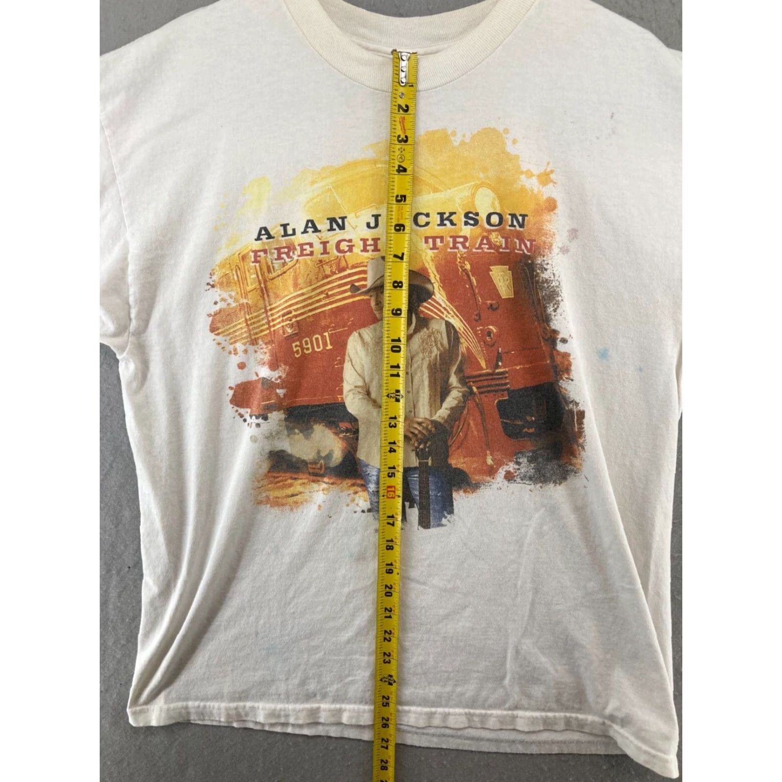 Vintage Alan Jackson Band T-Shirt XL White Graphic Print 2011 Tour Mens Size US XL / EU 56 / 4 - 3 Thumbnail