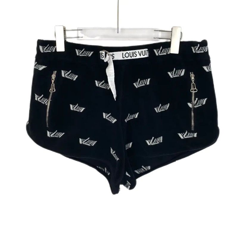 Louis Vuitton Louis Vuitton Black Cotton Women’s Shorts 0089 Size 24" / US 00 / IT 34 - 1 Thumbnail