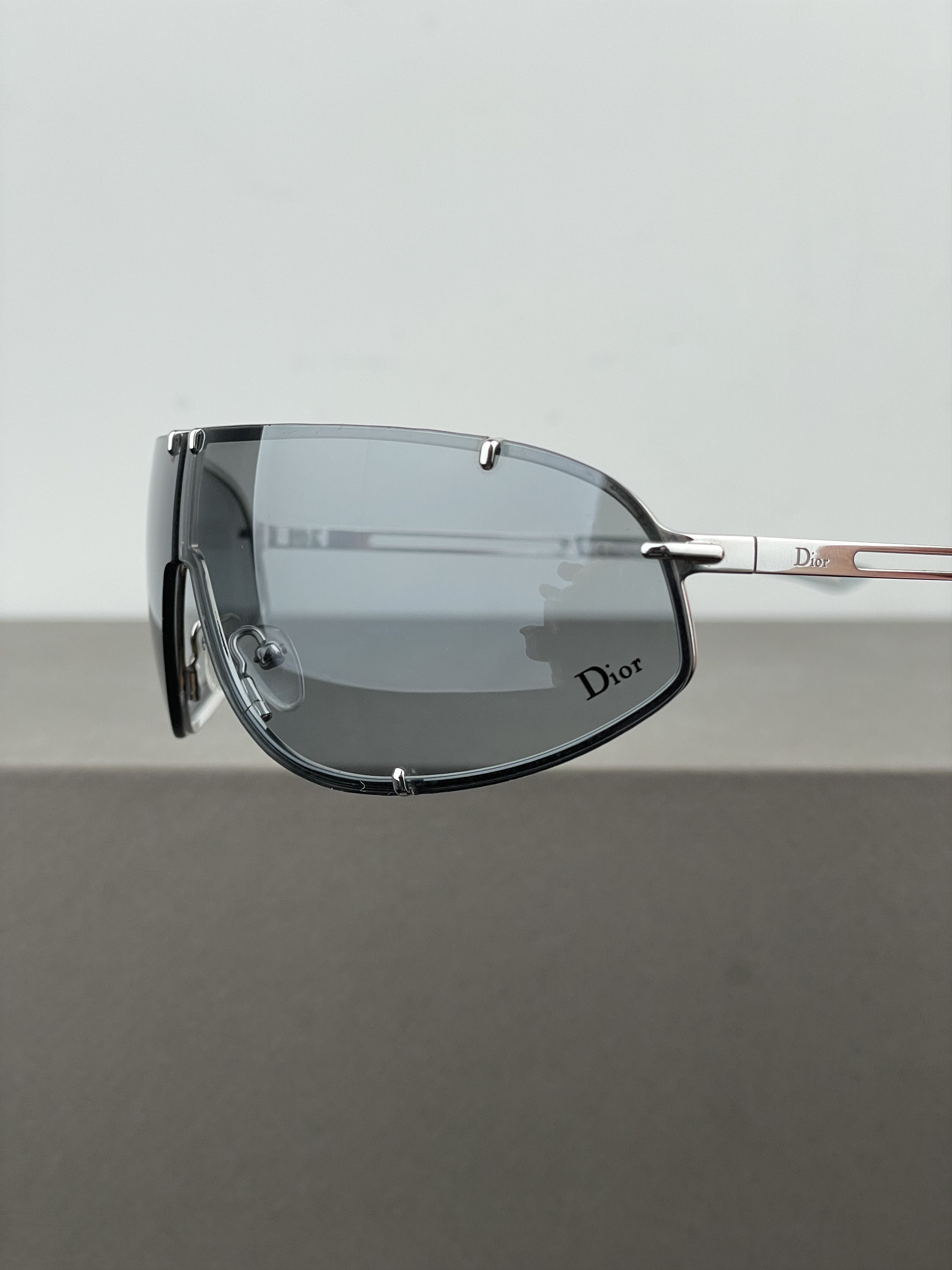Dior Dior by Galliano AW00 ‘Cossack’ Wrap Mask Shield Sunglasses Size ONE SIZE - 9 Thumbnail