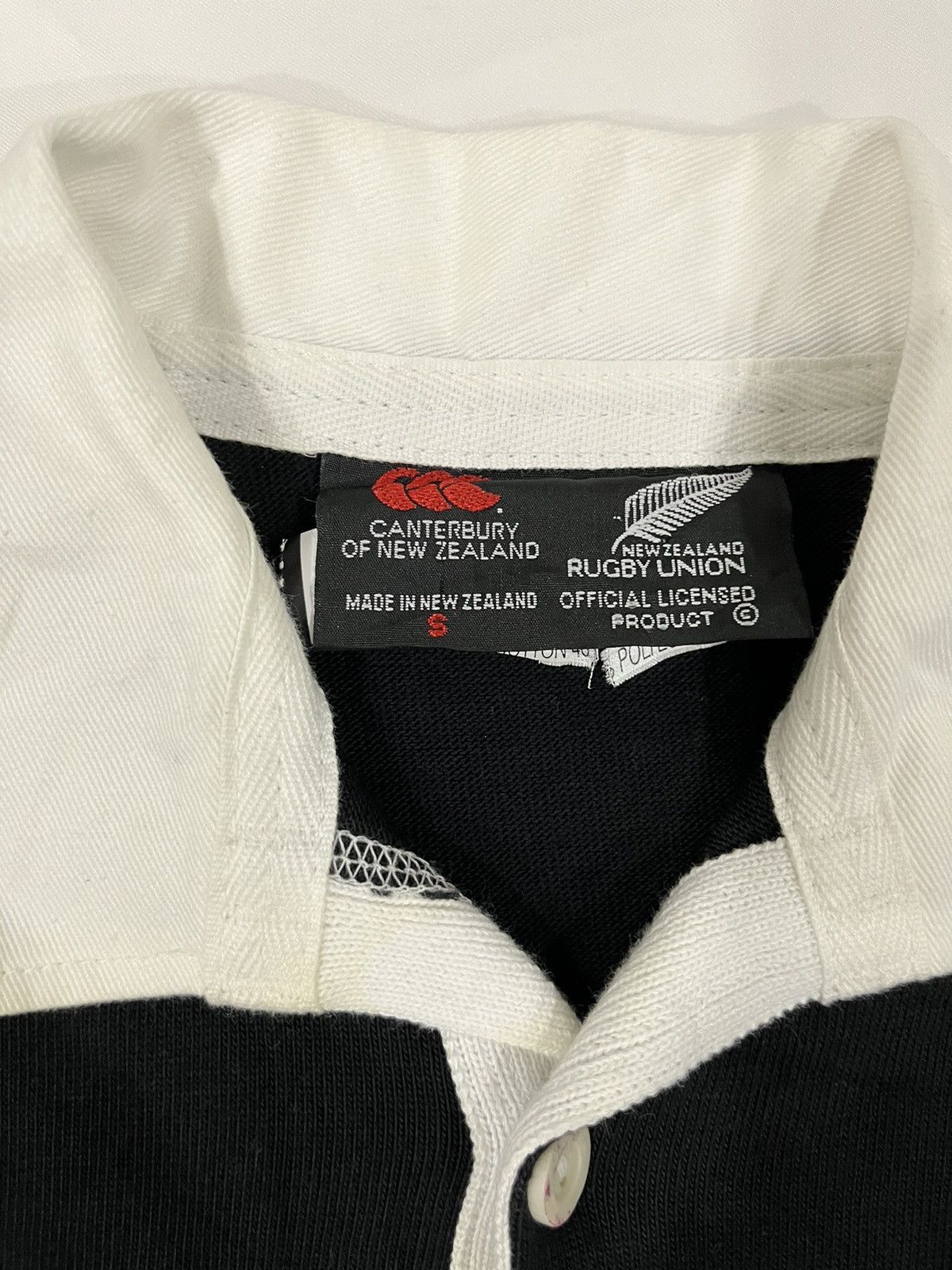 All Blacks × Canterbury of New Zealand × Vintage Vintage 1994’s All Black Canterbury of New Zealand Polo Size US S / EU 44-46 / 1 - 5 Thumbnail