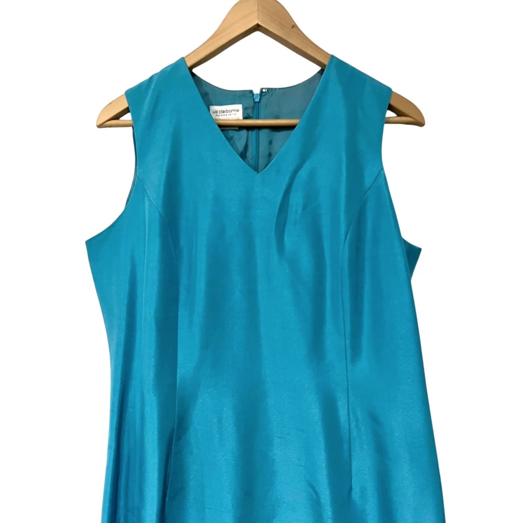 Liz Claiborne VINTAGE Liz Claiborne Silk Dress Women’s 10 Petite Sleeveless Sheath V-Neck Blue N/A Size L / US 10 / IT 46 - 2 Thumbnail
