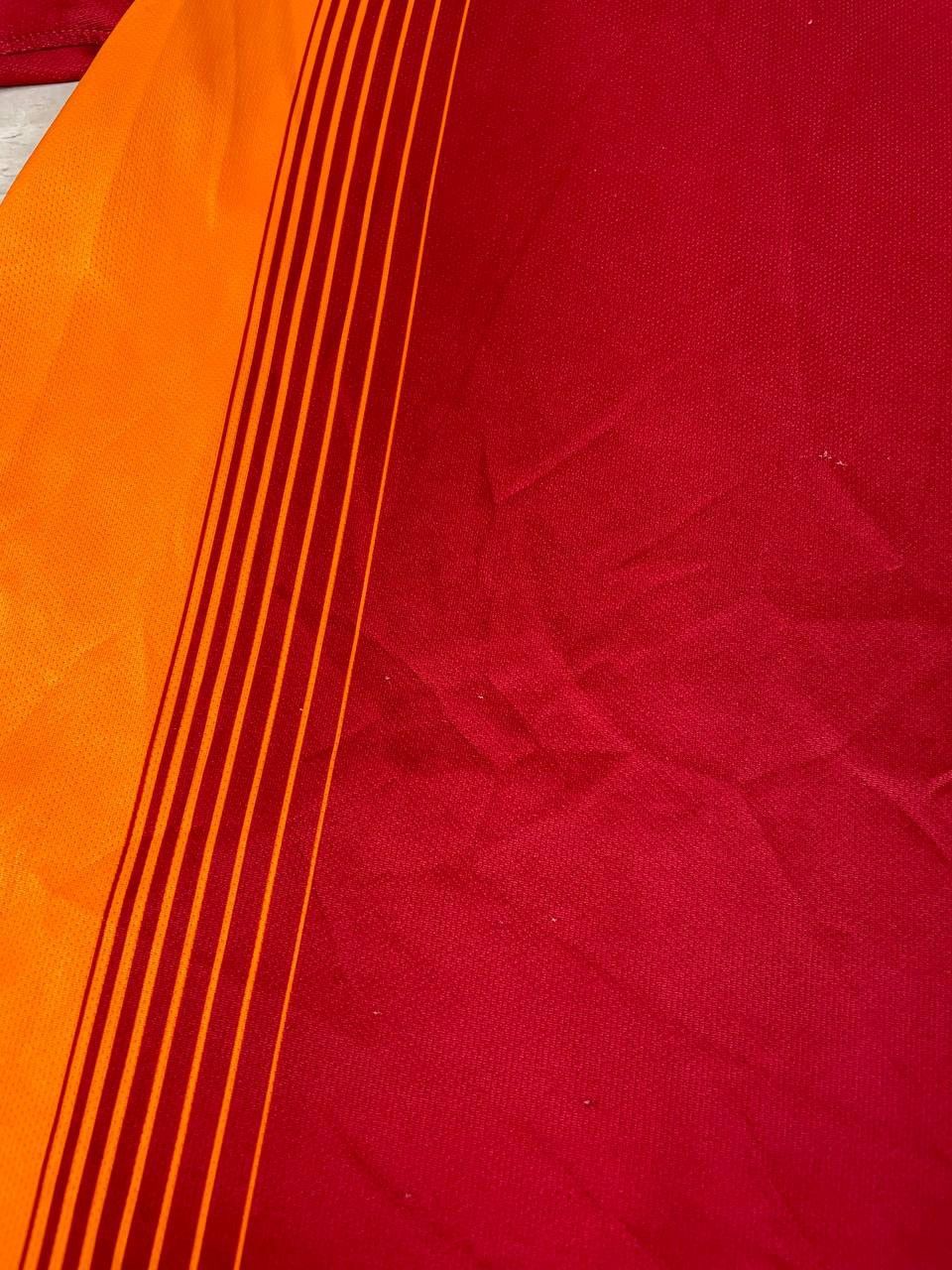 Nike Nike Galatasaray 2014 2015 Home Shirt Soccer Jerseys Size US M / EU 48-50 / 2 - 25 Thumbnail