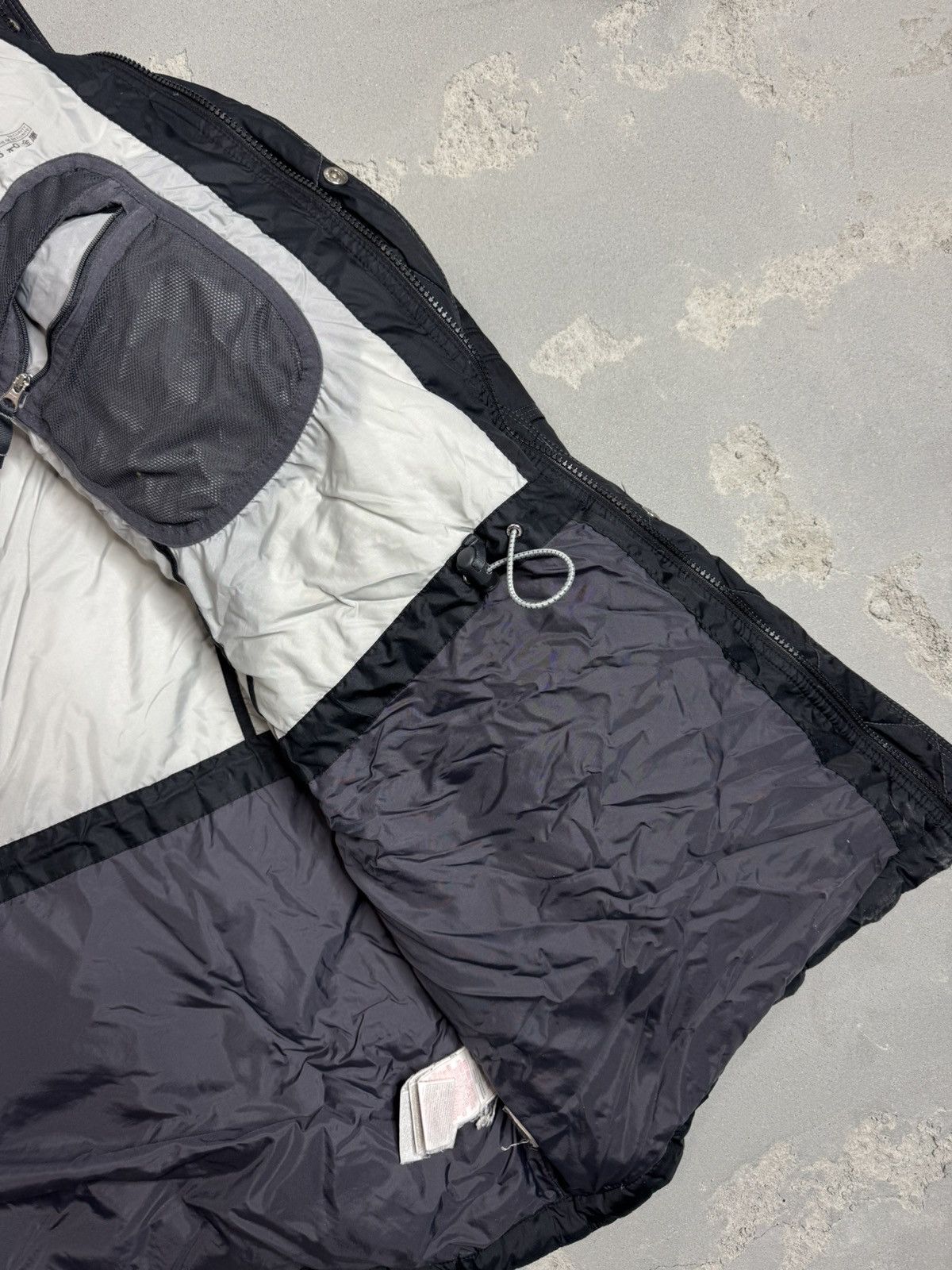 Nike × Vintage Vintage 90s Nike Black Puffer Down Jacket Mini Swoosh Logo Size US XL / EU 56 / 4 - 8 Thumbnail