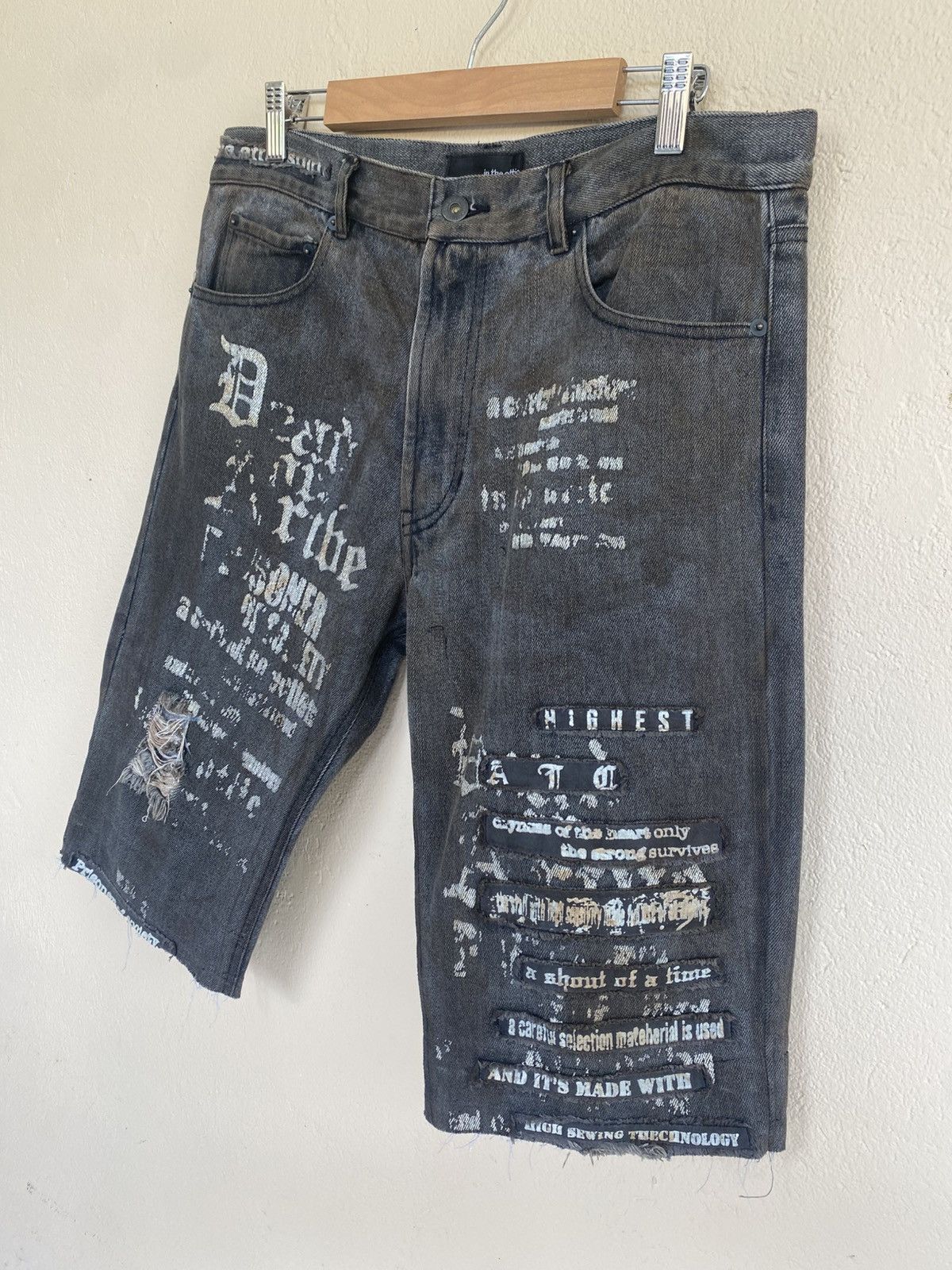 In The Attic IntheAttoc Rusty Punk Distressed Short Denim Size US 32 / EU 48 - 3 Thumbnail