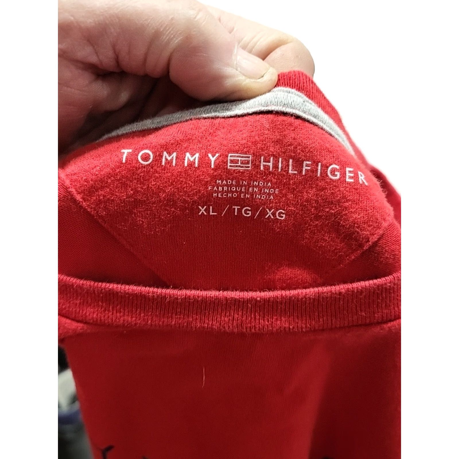 Tommy Hilfiger Tommy Hilfiger T-Shirt XL Men Red Long Sleeve 44" Chest Size US XL / EU 56 / 4 - 3 Thumbnail