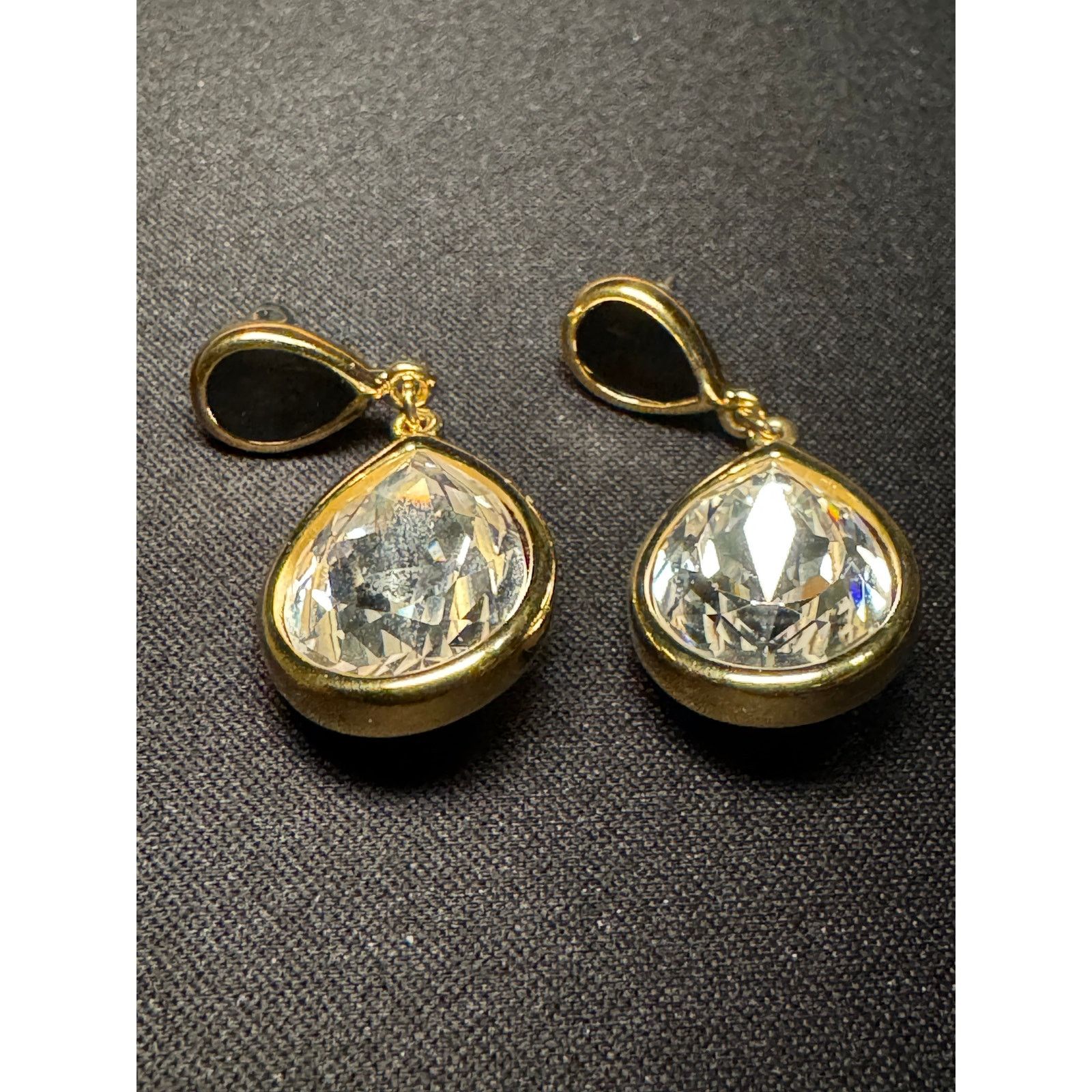 Other Vintage Trifari Statement Crystal Drop Earrings Size ONE SIZE - 3 Thumbnail