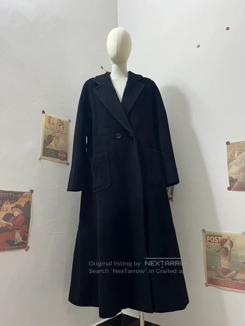 Max Mara Max Mara Black Woolen Coat Size XS / US 0-2 / IT 36-38 - 1 Thumbnail