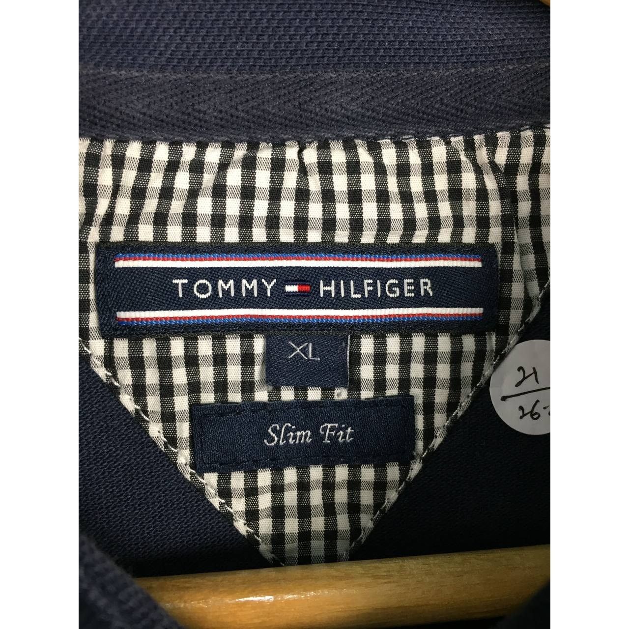 Tommy Hilfiger × Vintage Tommy Hilfiger Grandprix Originals Patched Polo Tee Size US L / EU 52-54 / 3 - 10 Thumbnail