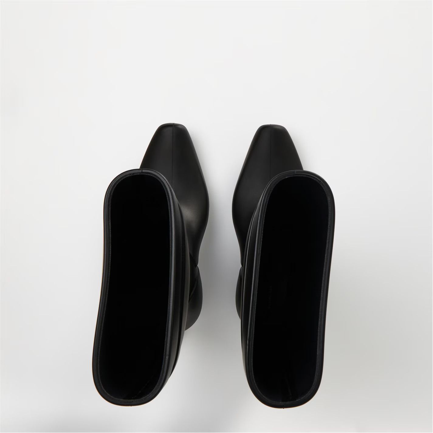 Balenciaga o1g2r1mq0226 Structured Ankle Heeled Boots In Black Size US 7.5 / EU 40-41 - 2 Thumbnail