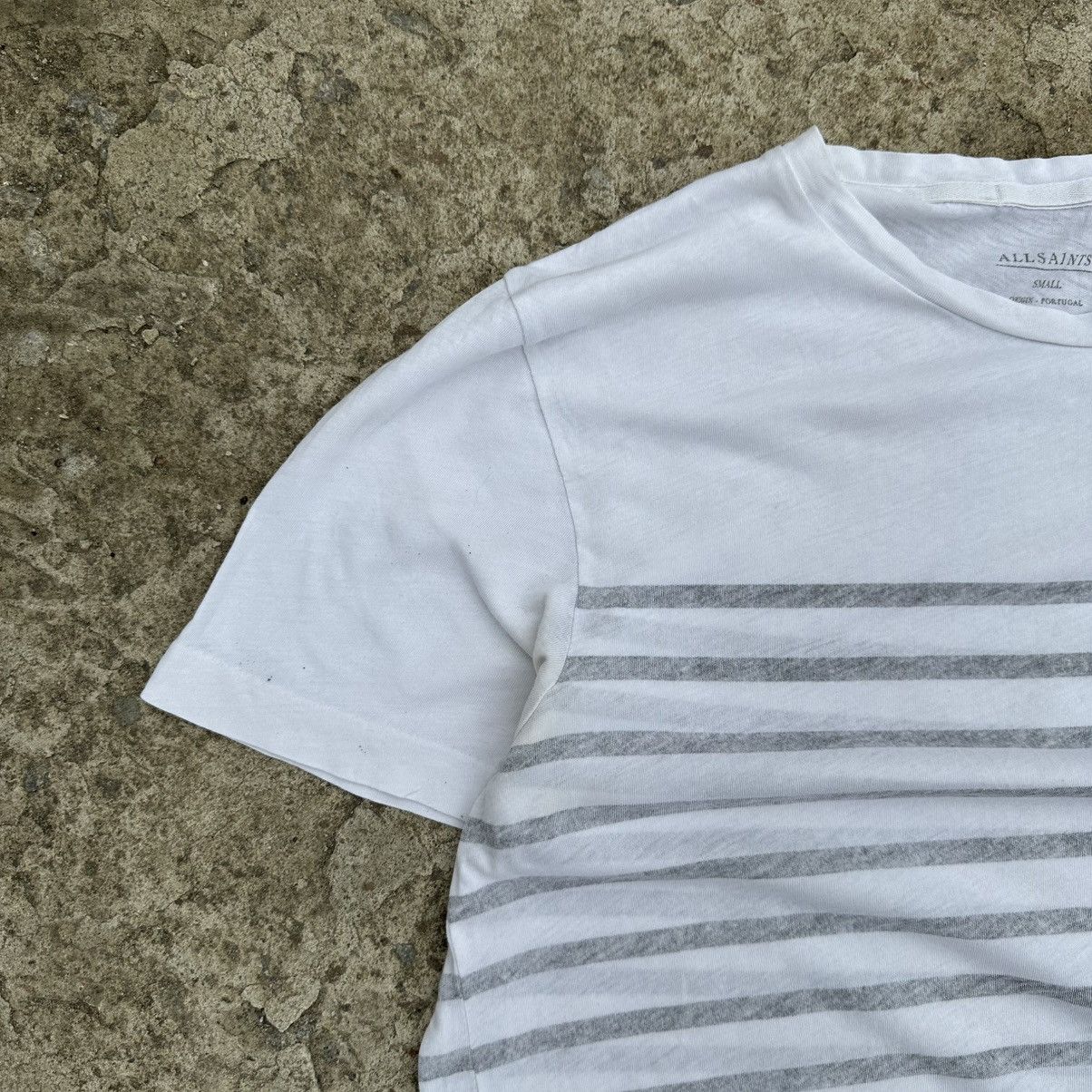 Allsaints × Japanese Brand × Y/Project Vintage Allsaints T-shirts Basic Fit Grunge 00s USA Y2K Size US S / EU 44-46 / 1 - 3 Thumbnail