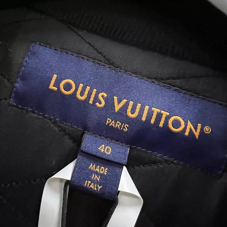 Louis Vuitton Louis Vuitton Full Logo Printed Jacket-2506 Size US M / EU 48-50 / 2 - 5 Thumbnail