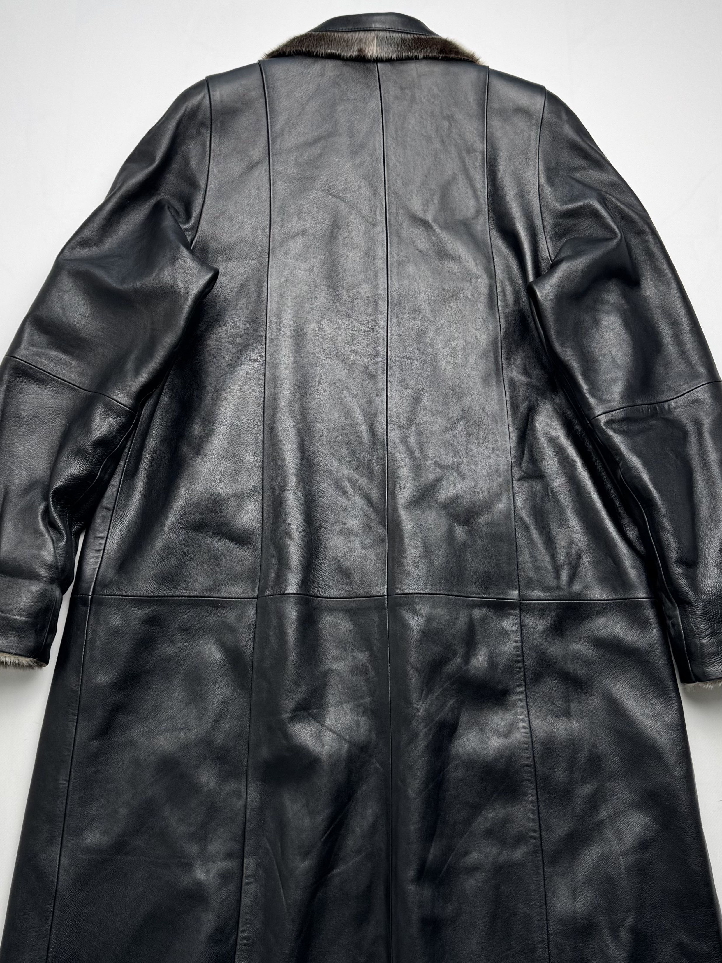 Vintage Vintage Black Leather Coat Long Button Up Shearling Collar Size L / US 10 / IT 46 - 13 Thumbnail