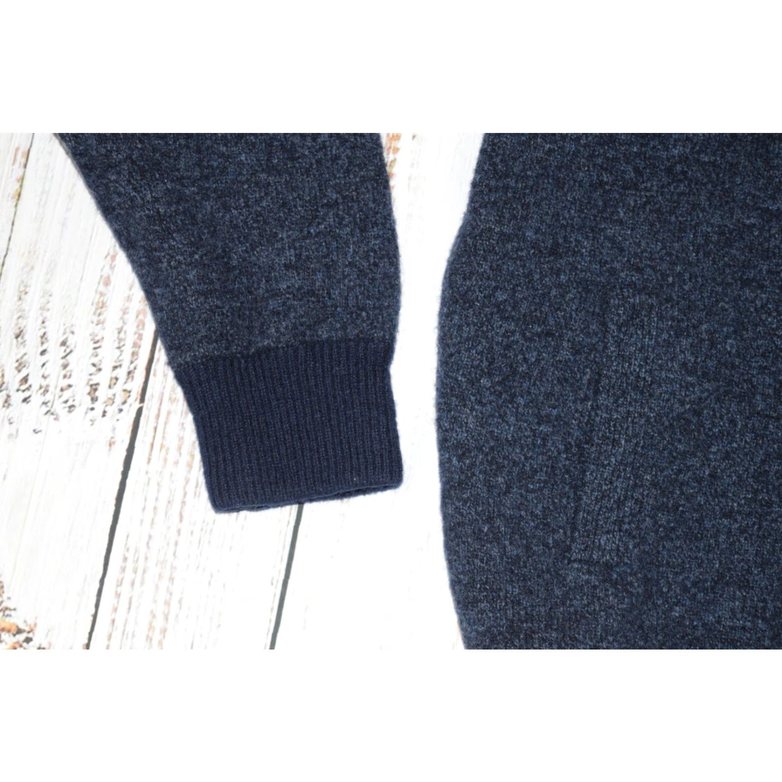 J.Crew **J.CREW Large Men's Classic Fit Cable-Knit Bomber Cardigan in Blue** User: **J.CREW Men's Large Cable-Knit Bomber Cardigan in Blue** Size US L / EU 52-54 / 3 - 3 Thumbnail