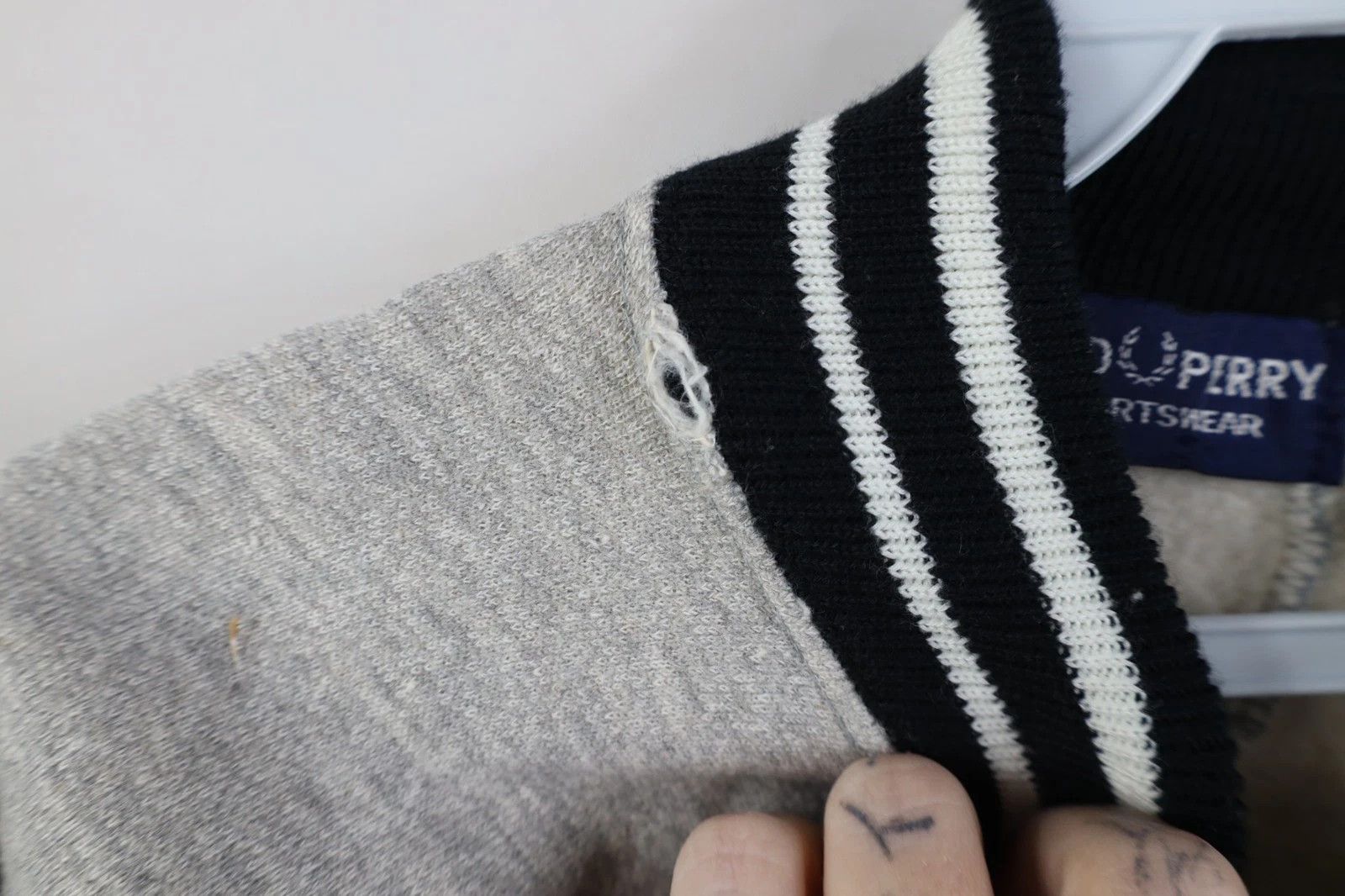 Fred Perry Vintage 70s 80s Fred Perry Sportswear Crewneck Sweatshirt Size US M / EU 48-50 / 2 - 6 Thumbnail
