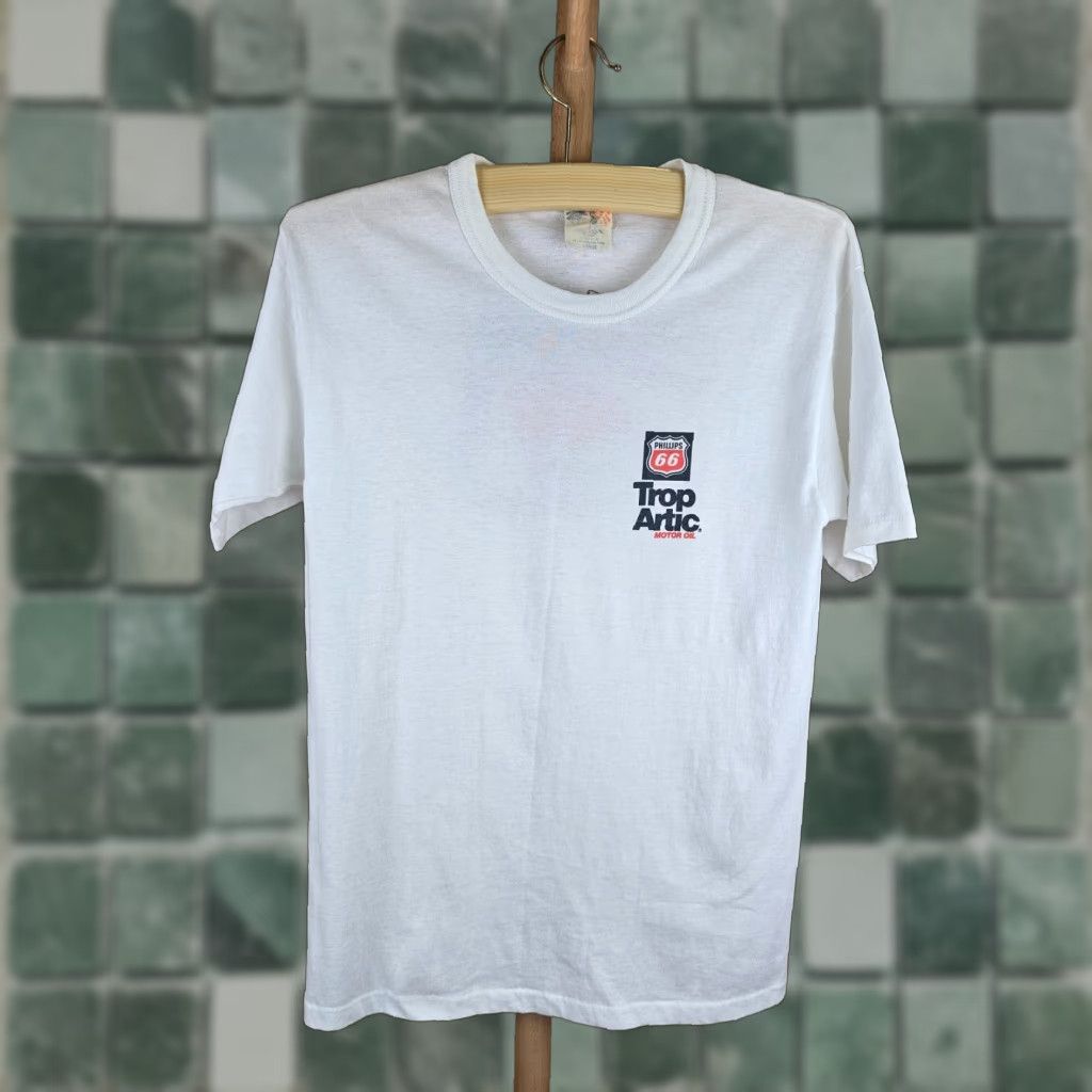 Vintage VINTAGE 80' TROP ARTIC MOTOR OIL PAPER THIN WHITE SINGLE STITCH T-SHIRT SZ LARGE Shirt Mens L White Graphic Print 80s Trop Artic Motor Oil Size US L / EU 52-54 / 3 - 1 Thumbnail
