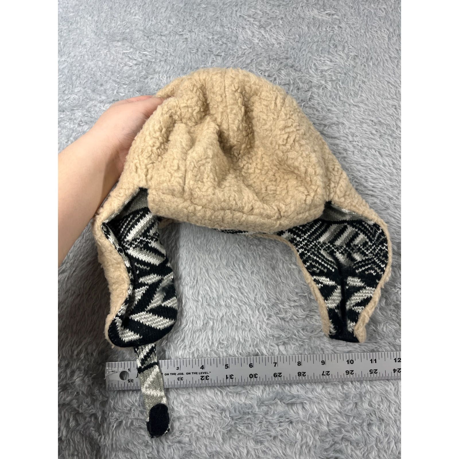 Vintage Deena & Ozzy Beanie Toque Womens One Size Black Geometric Acrylic Ear Flap Knit Hat Women Size ONE SIZE - 7 Thumbnail