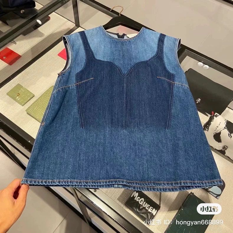 Alexander McQueen Alexander McQUEEN size 42 Cowboy patchwork sleeveless T-shi Size M / US 6-8 / IT 42-44 - 1 Thumbnail