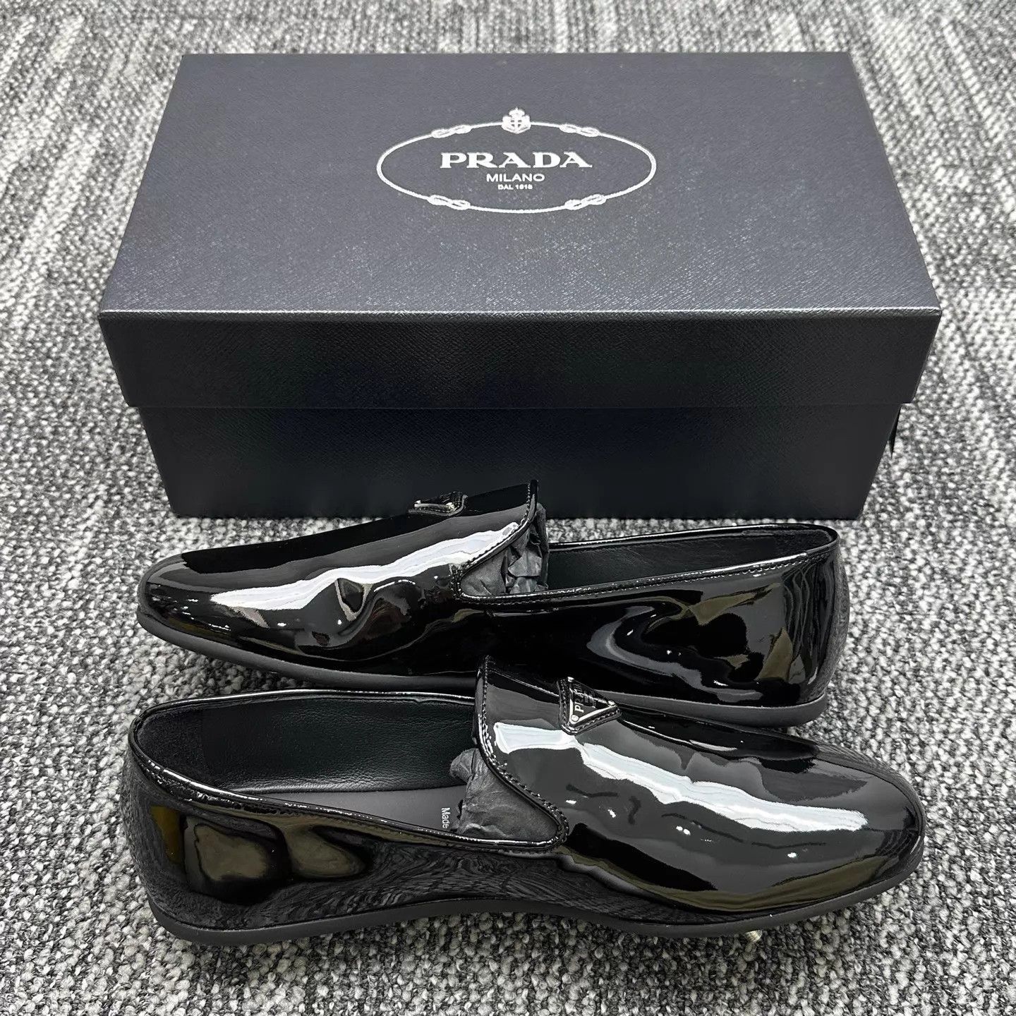 Prada Prada Triangle Logo Slip-On Loafer Size 43 Size US 9 / EU 42 - 5 Thumbnail