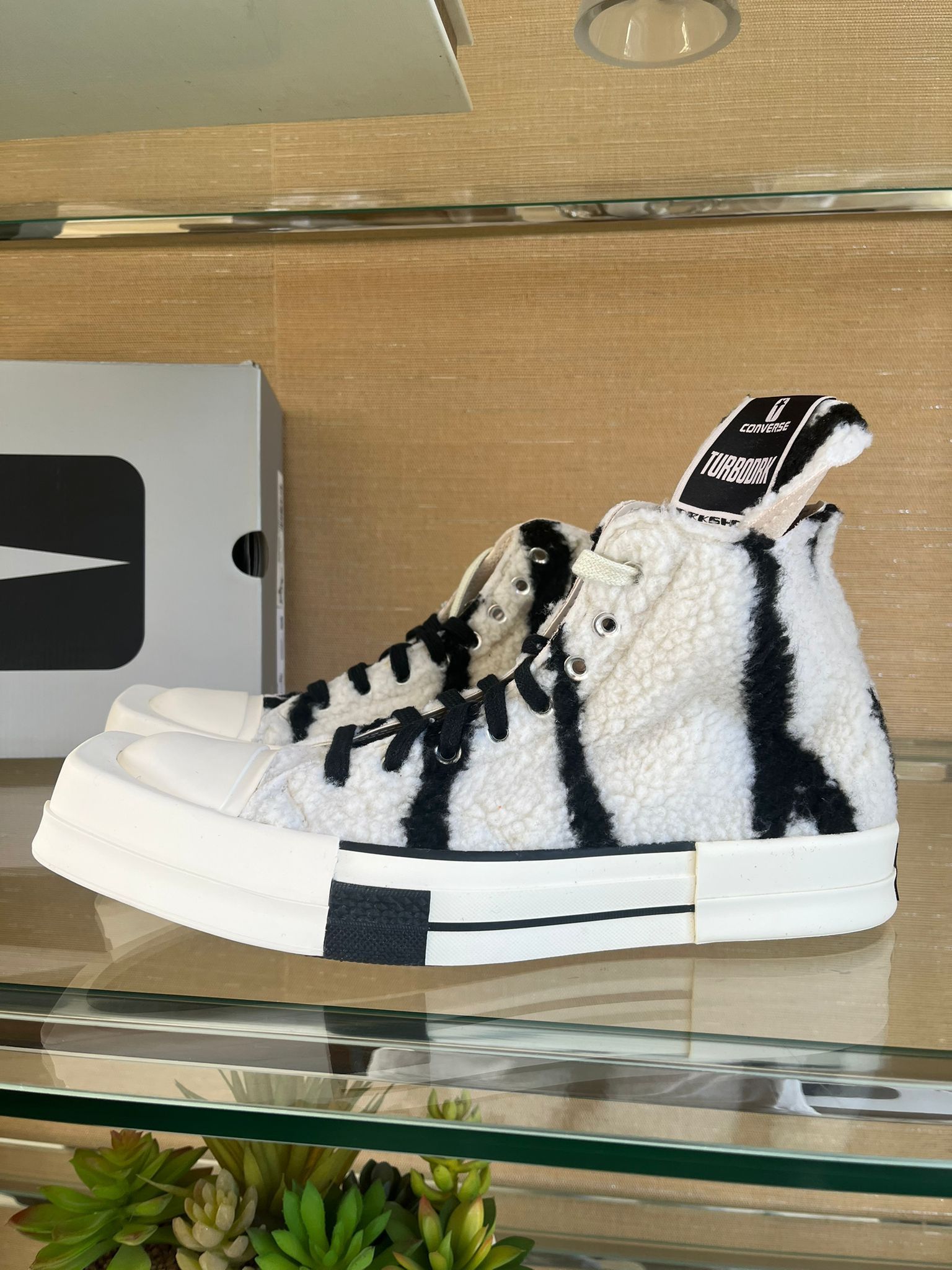 Rick Owens Drkshdw Turbodrk Sneakers in Black & White Size US 7 / EU 40 - 5 Thumbnail