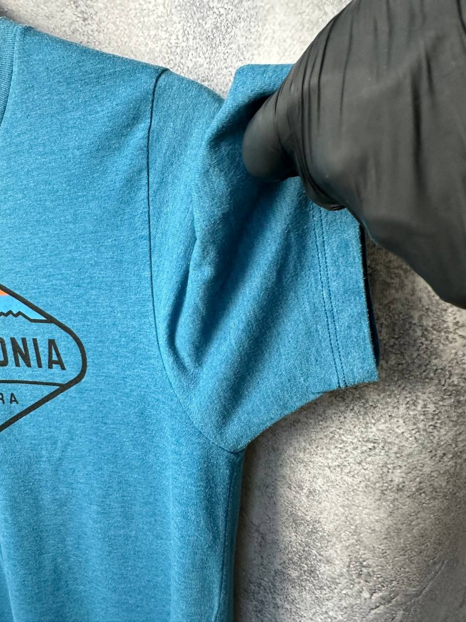 Patagonia Patagonia Ventura Ca Blue T-Shirt Men's Size S Slim Fit Size US S / EU 44-46 / 1 - 9 Thumbnail